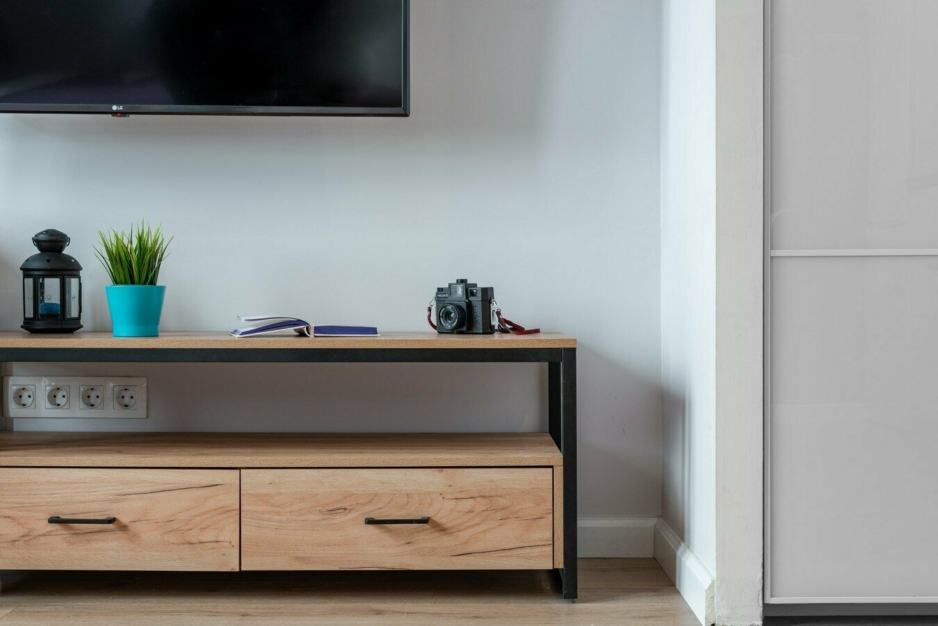 Aquamarine - 3х местные делюкс апартаменты в "Савеловский-Сити" (24 этаж)