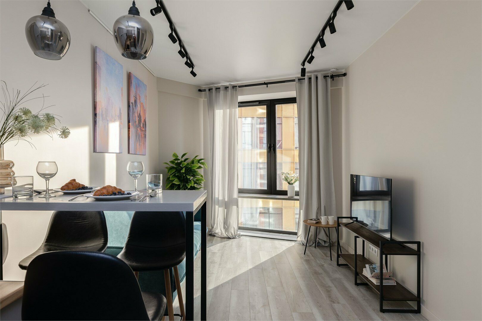 Ivory 4х местные премиум апартаменты в "Савеловский-Сити" (10 этаж)