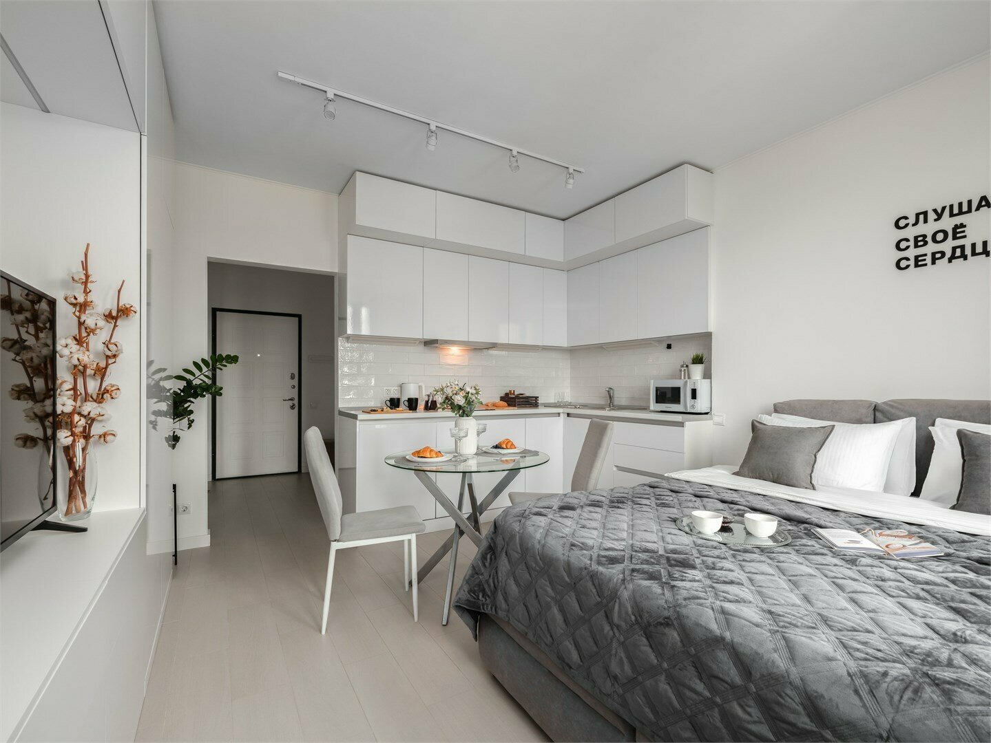 Alpin - 2х местные делюкс-апартаменты в "Савеловский-Сити" (6 этаж)