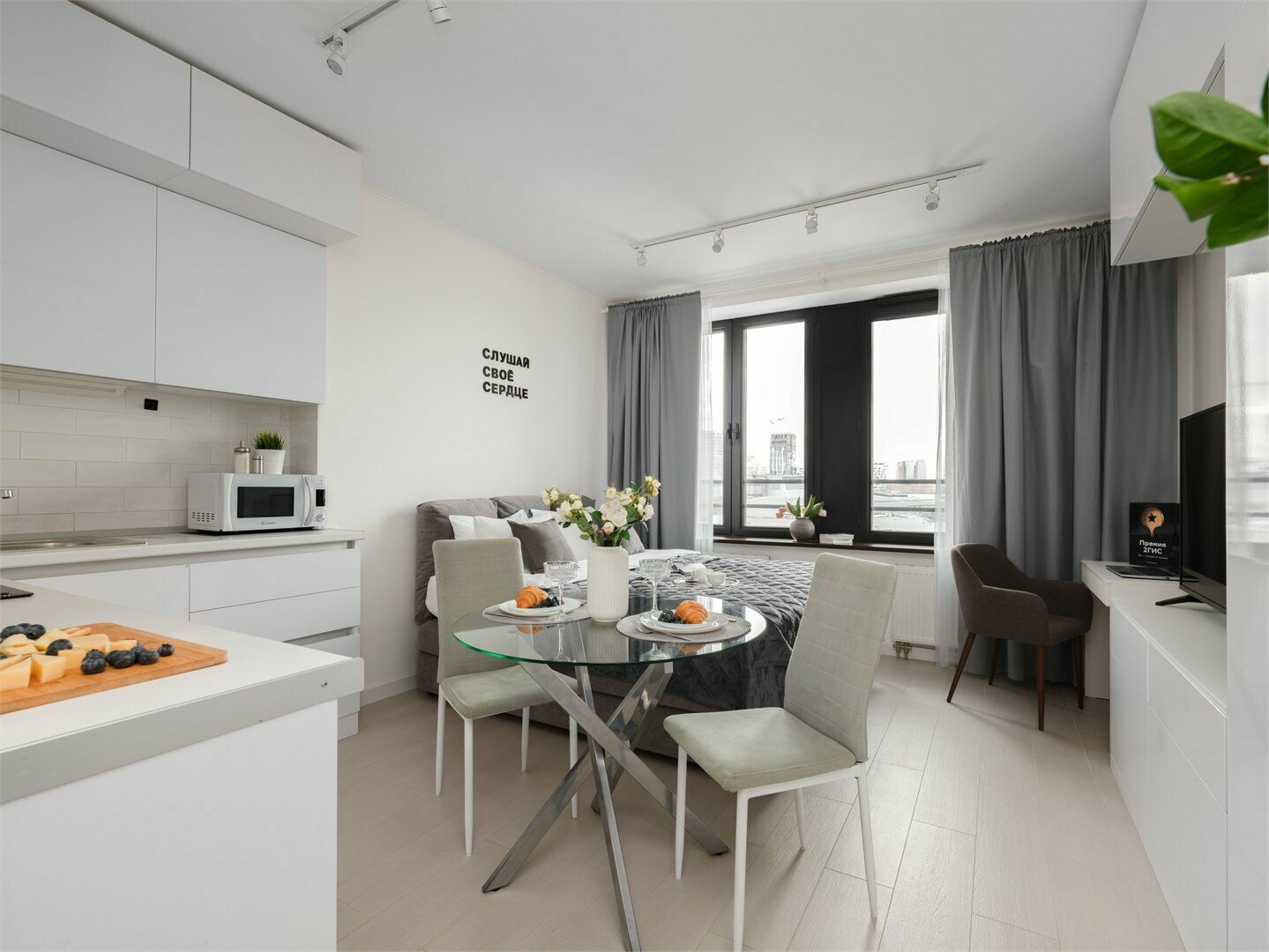 Alpin - 2х местные делюкс-апартаменты в "Савеловский-Сити" (6 этаж)