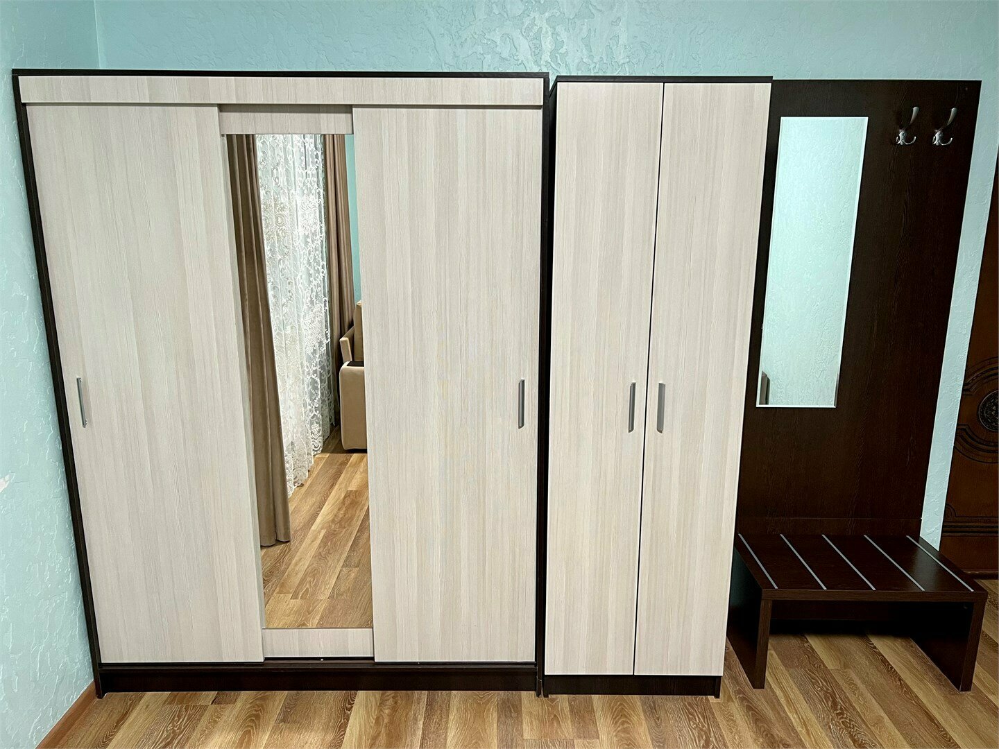 Двухкомнатный четырехместный улучшенный номер с балконом