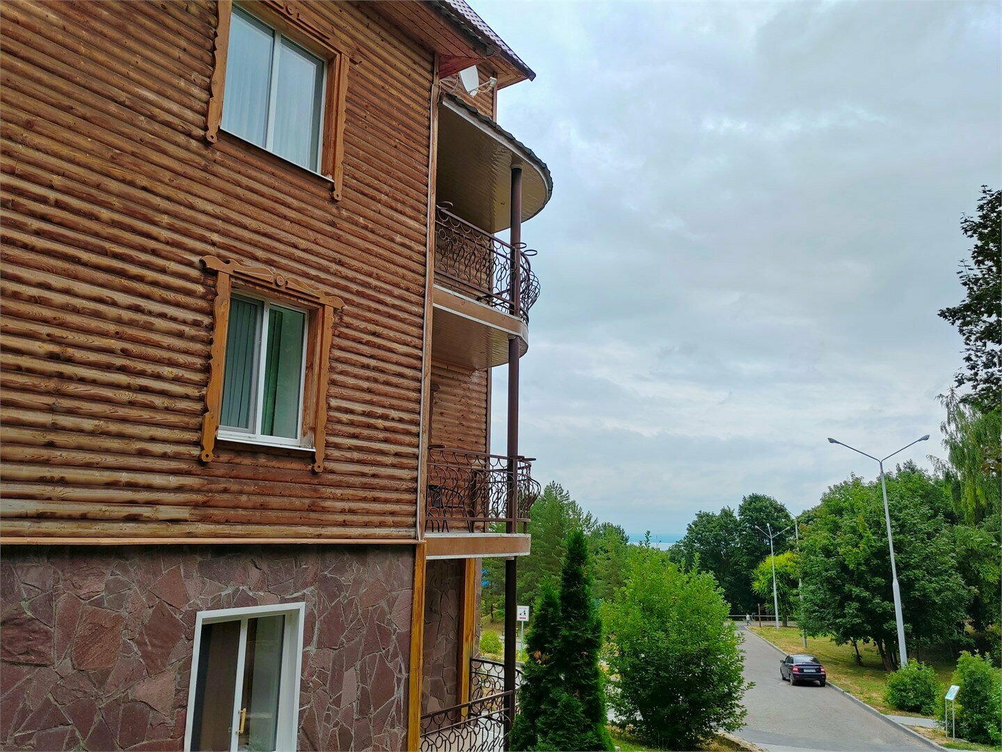 ДЕЛЮКС СЕМЕЙНЫЙ