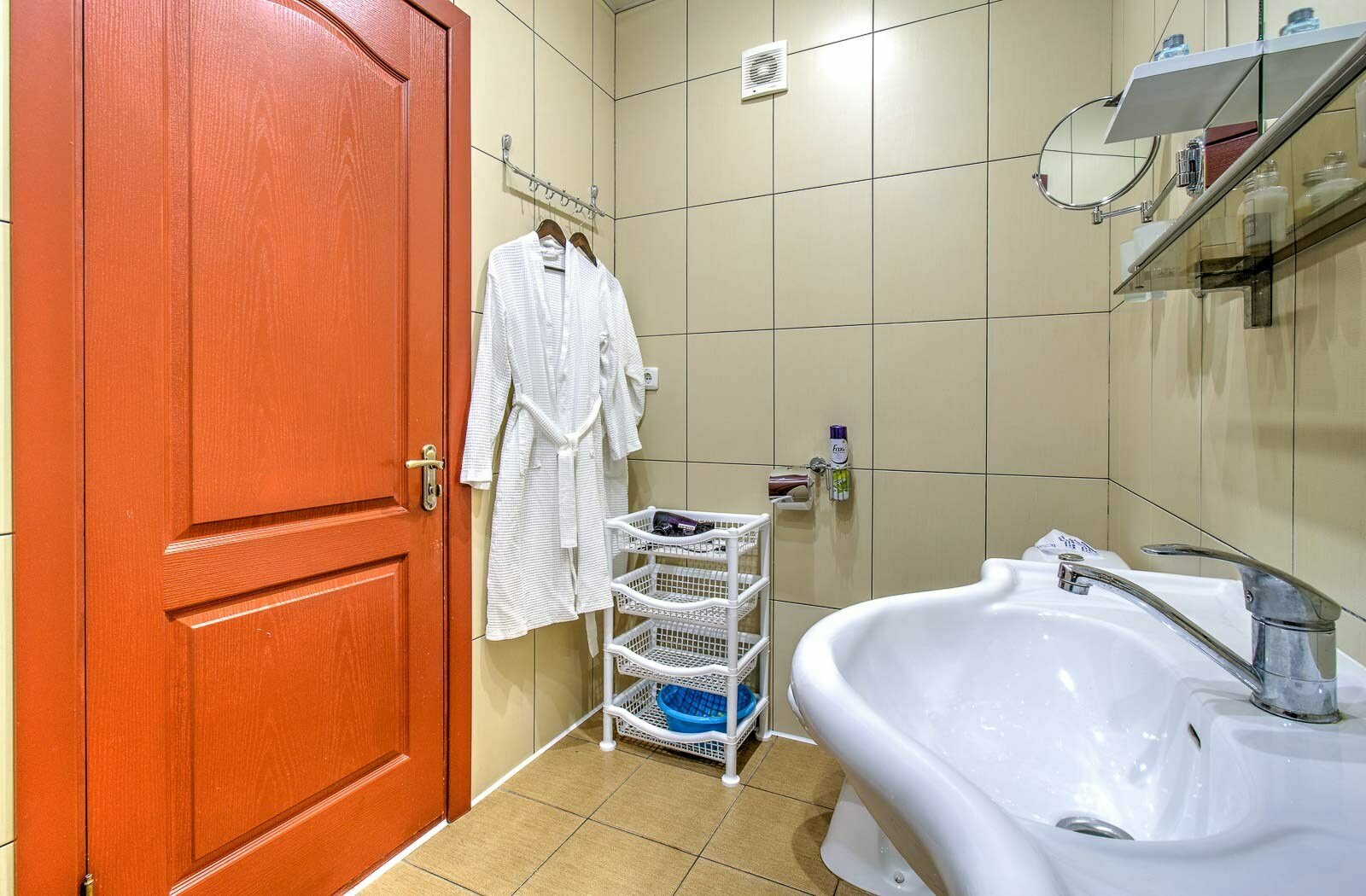 Люкс А двухкомнатный вид на море с балконами