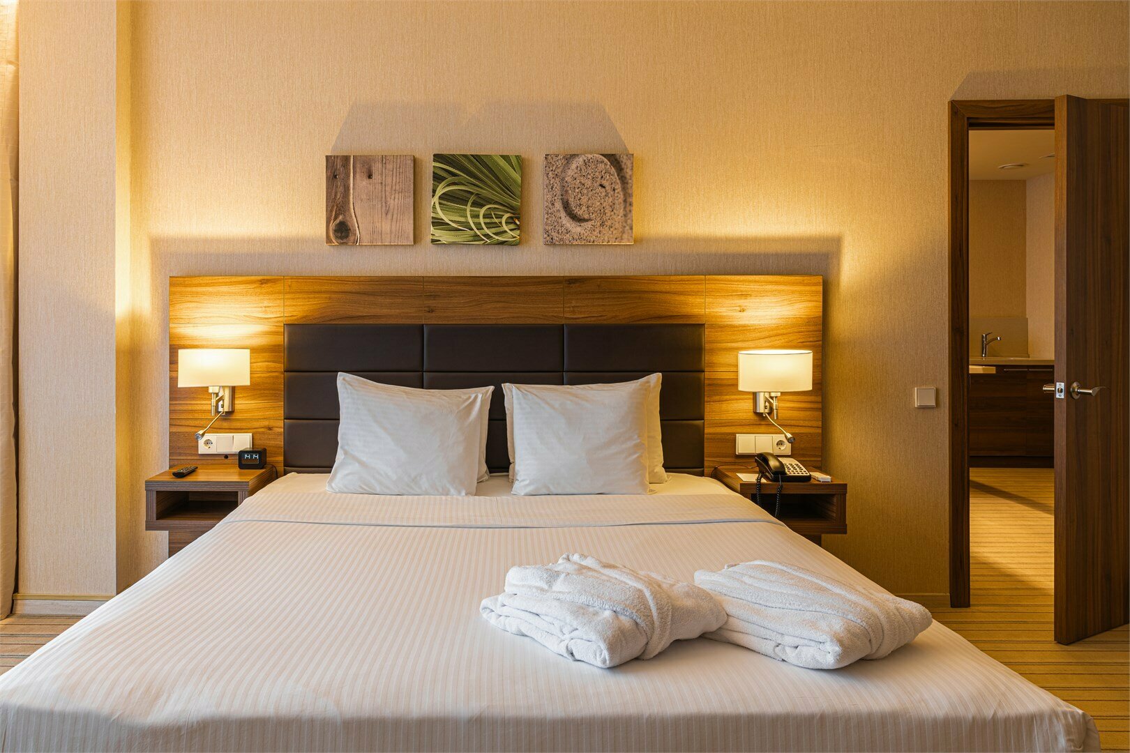 Апартаменты с панорамным видом на парк и пруд