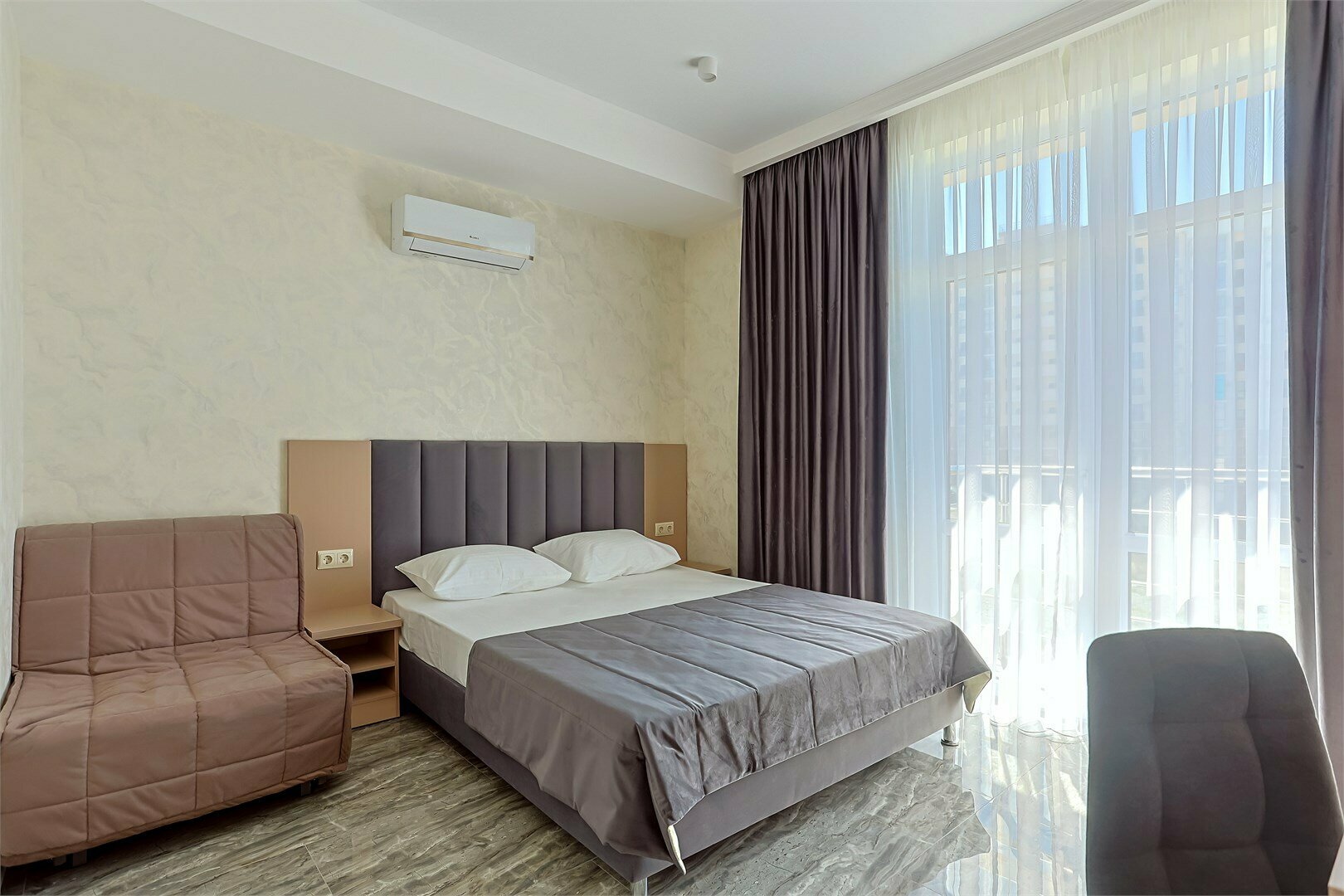 Двухместный с дополнительным местом