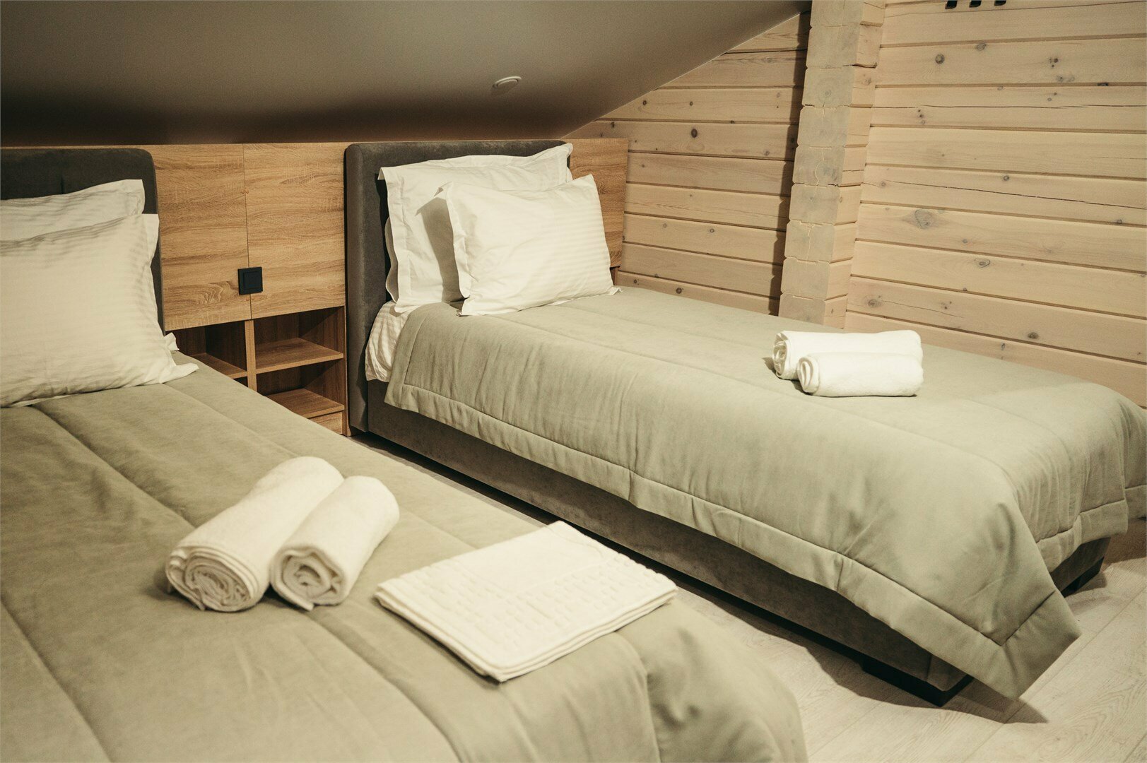 Коттедж с видом на лес