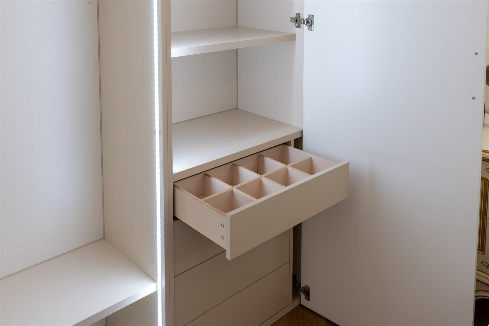 Апартаменты Люкс, ул. Б.Морская, 34