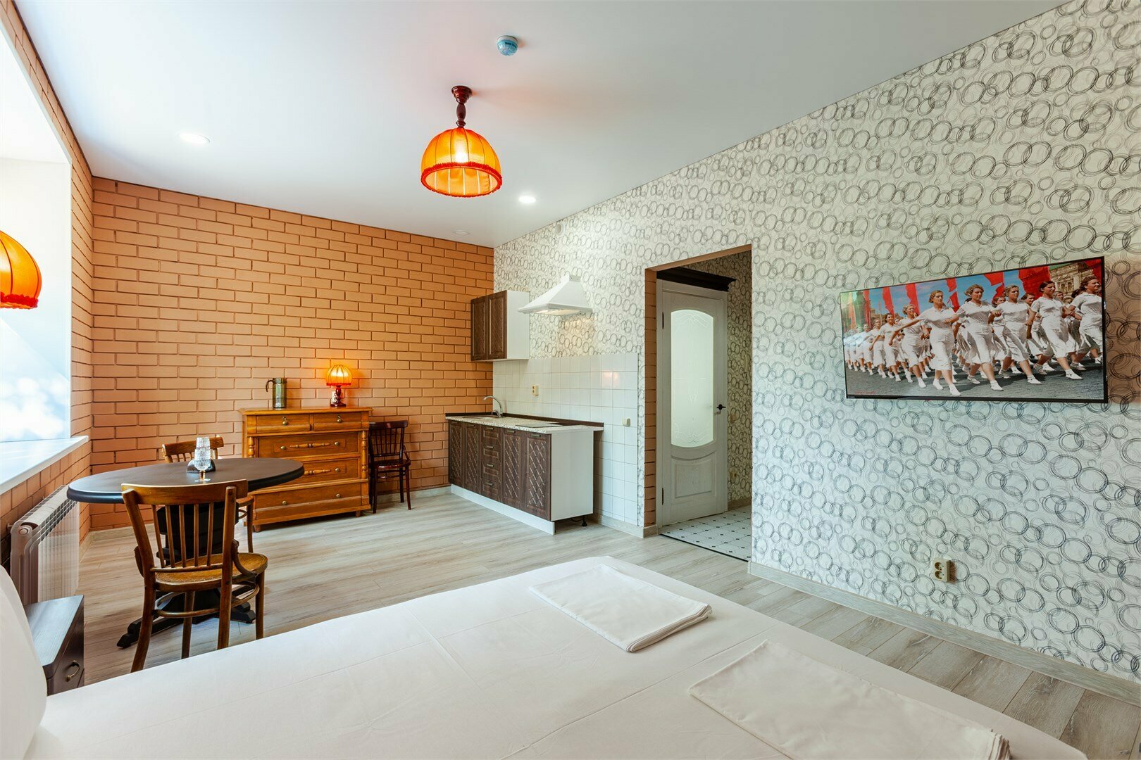 2-314 "Советский" Апартаменты с 1кроватью "King- size" , электро- камином и кухней. Новый 2 корпус, бесплатная стоянка