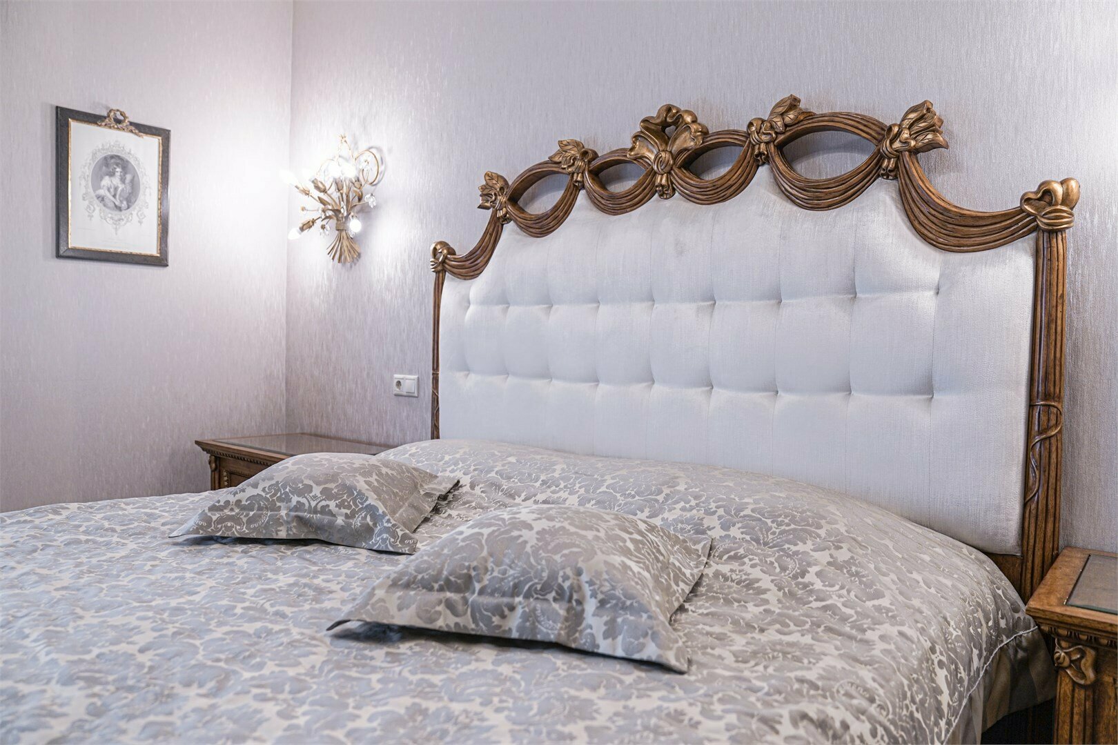 Люкс с кроватью размера «king-size» и видом на море