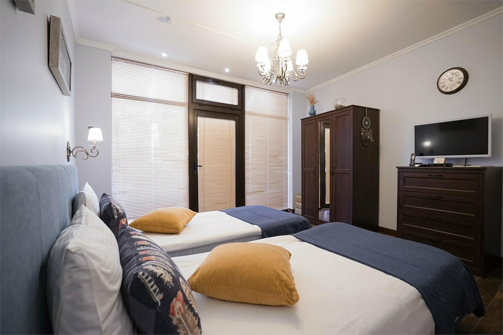 Standard Classic Terracce 13