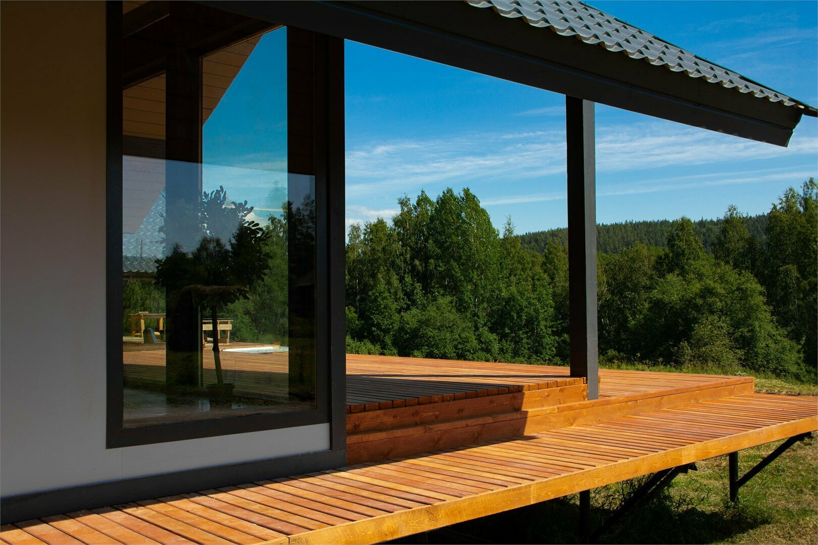 Большой дом на 2 спальни с камином, сауной и чаном (6+2)