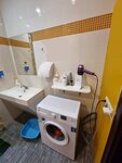 Спальное место на двухъярусной кровати в общем номере для мужчин и женщин в High Level Hostel