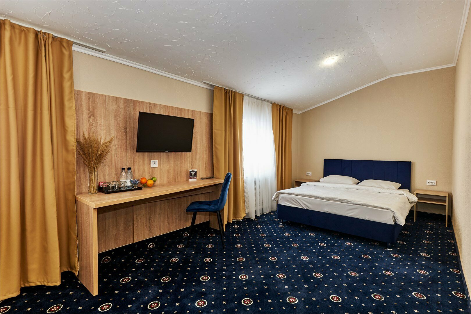 Cемейный номер с собственной ванной комнатой