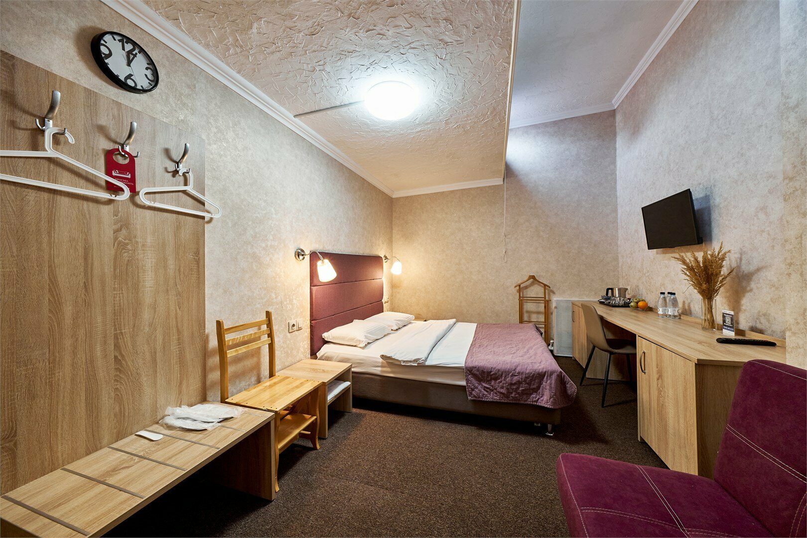 Cемейный номер с собственной ванной комнатой