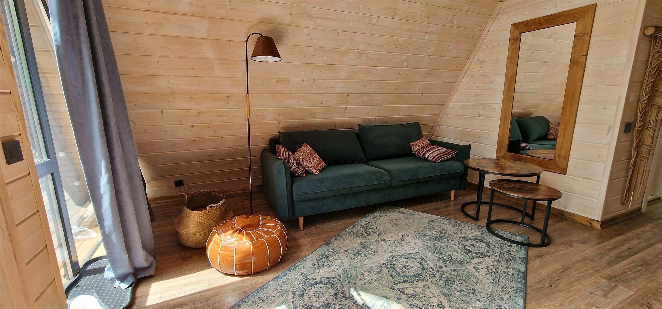 №5 | A-Frame с одной спальней и очагом на террасе