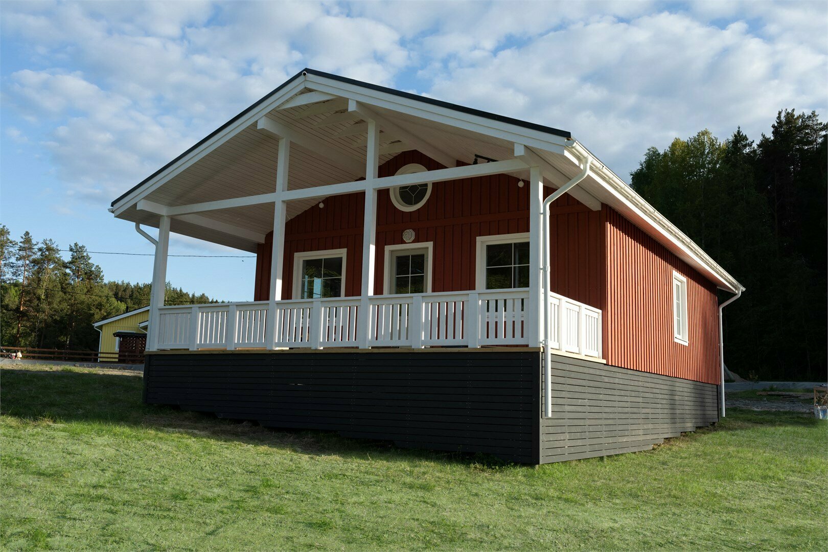 Средний скандинавский дом