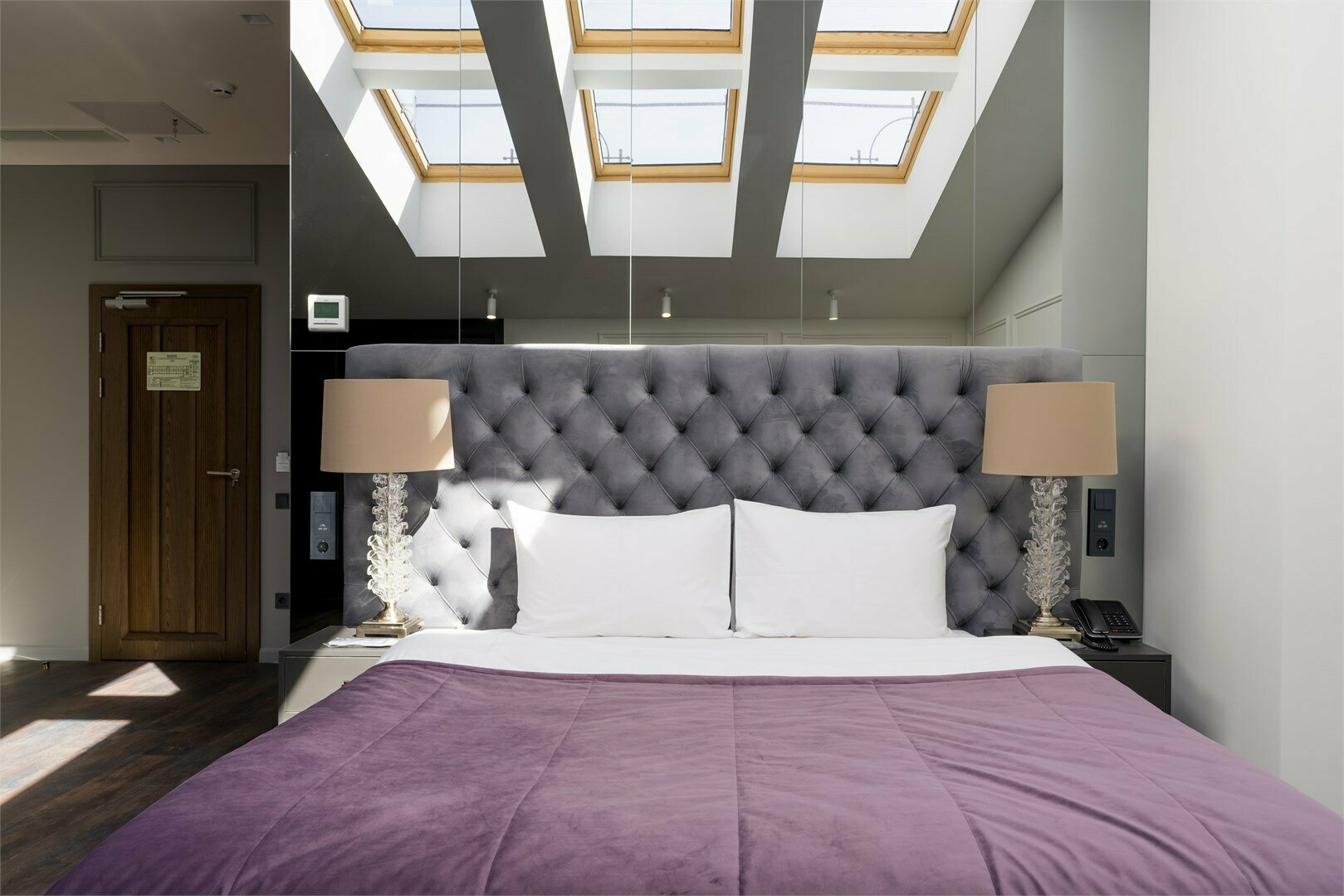 Мансардный номер Делюкс