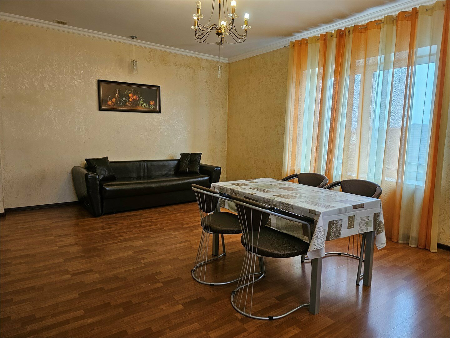 Семейные АПАРТАМЕНТЫ