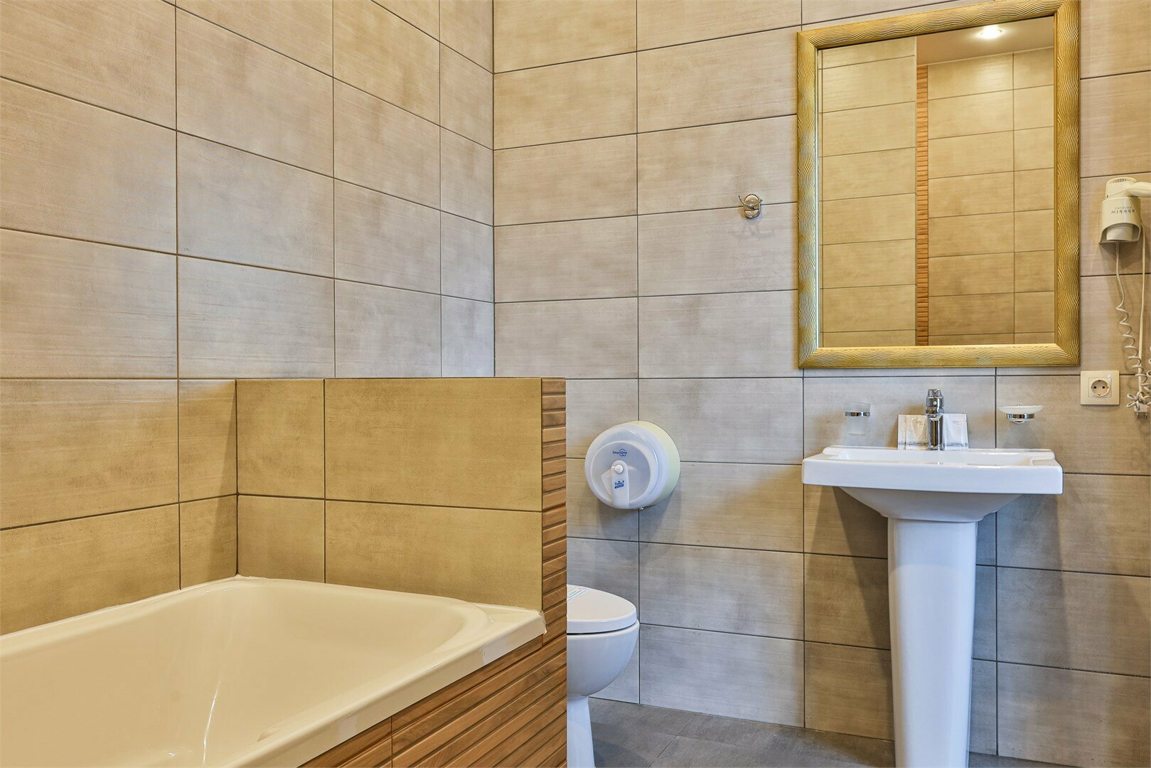 26, СТАНДАРТ КОМФОРТ СЕМЕЙНЫЙ, вместимостью до 6 гостей (Кровати трансформеры, 2 раскладных дивана)