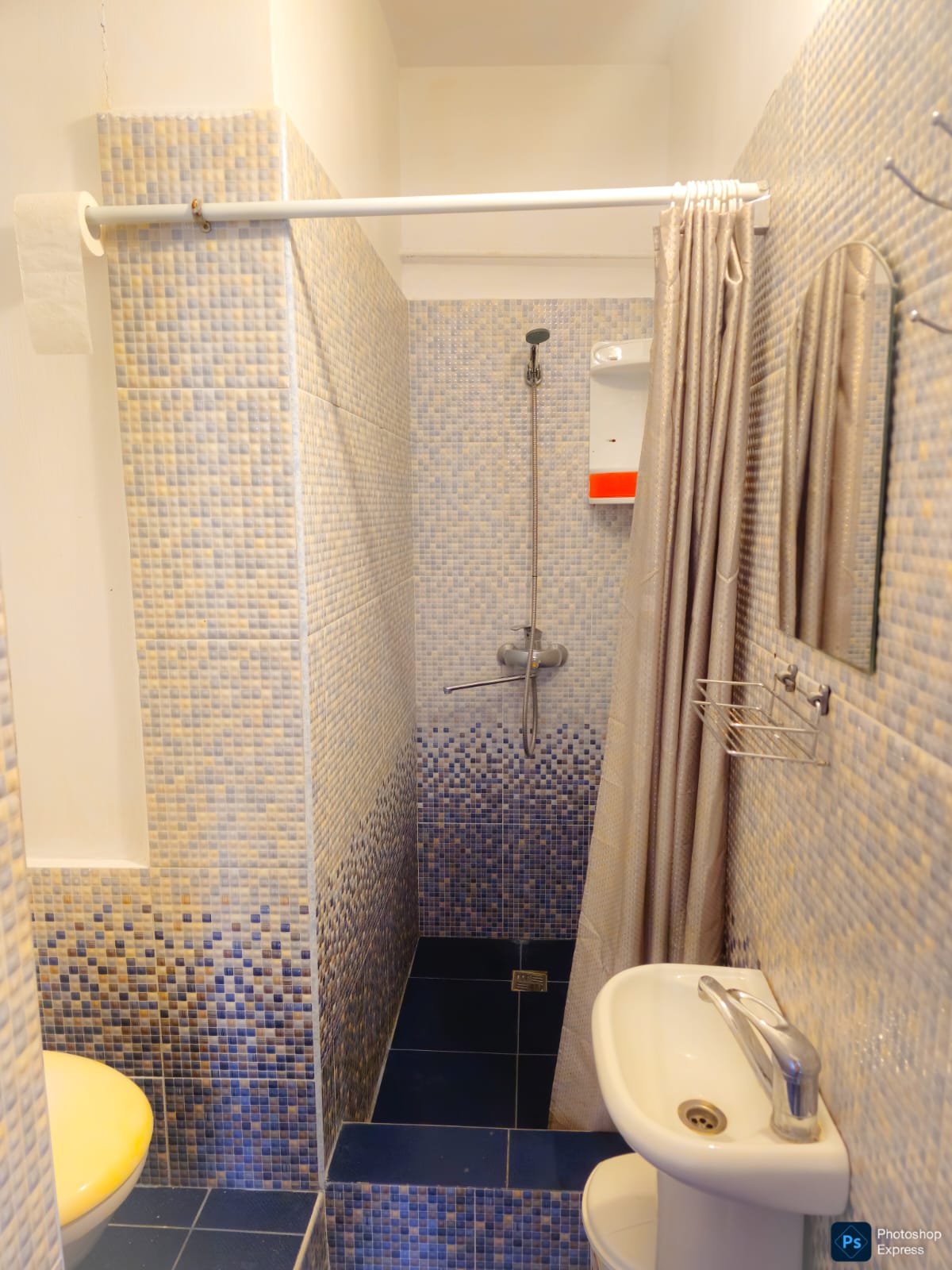 10. Двухместный улучшенный делюкс с кухней на 3 номера, без балкона