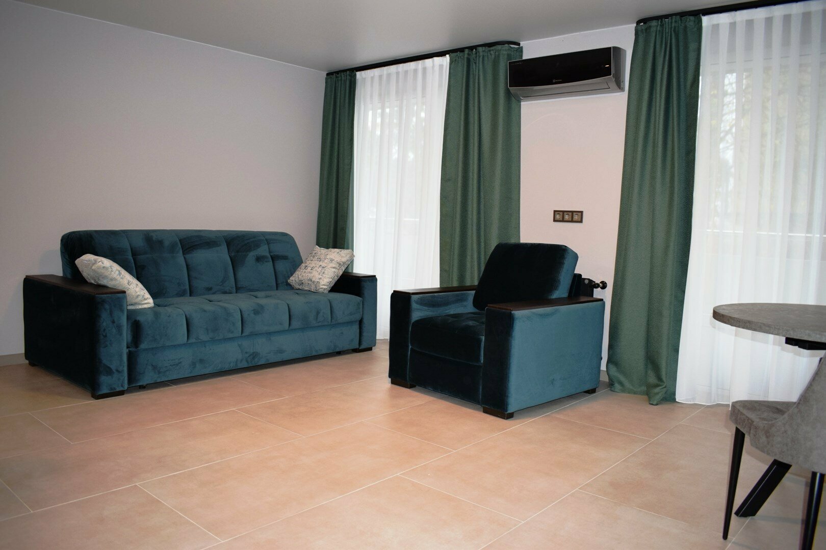 Апартаменты с 1-ой спальней с балконом