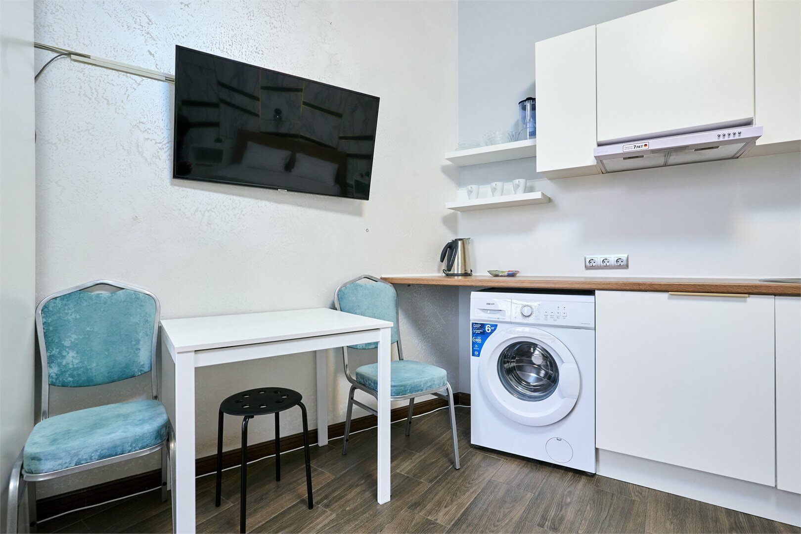 Студия с мини-кухней 2-х местная с дополнительным местом