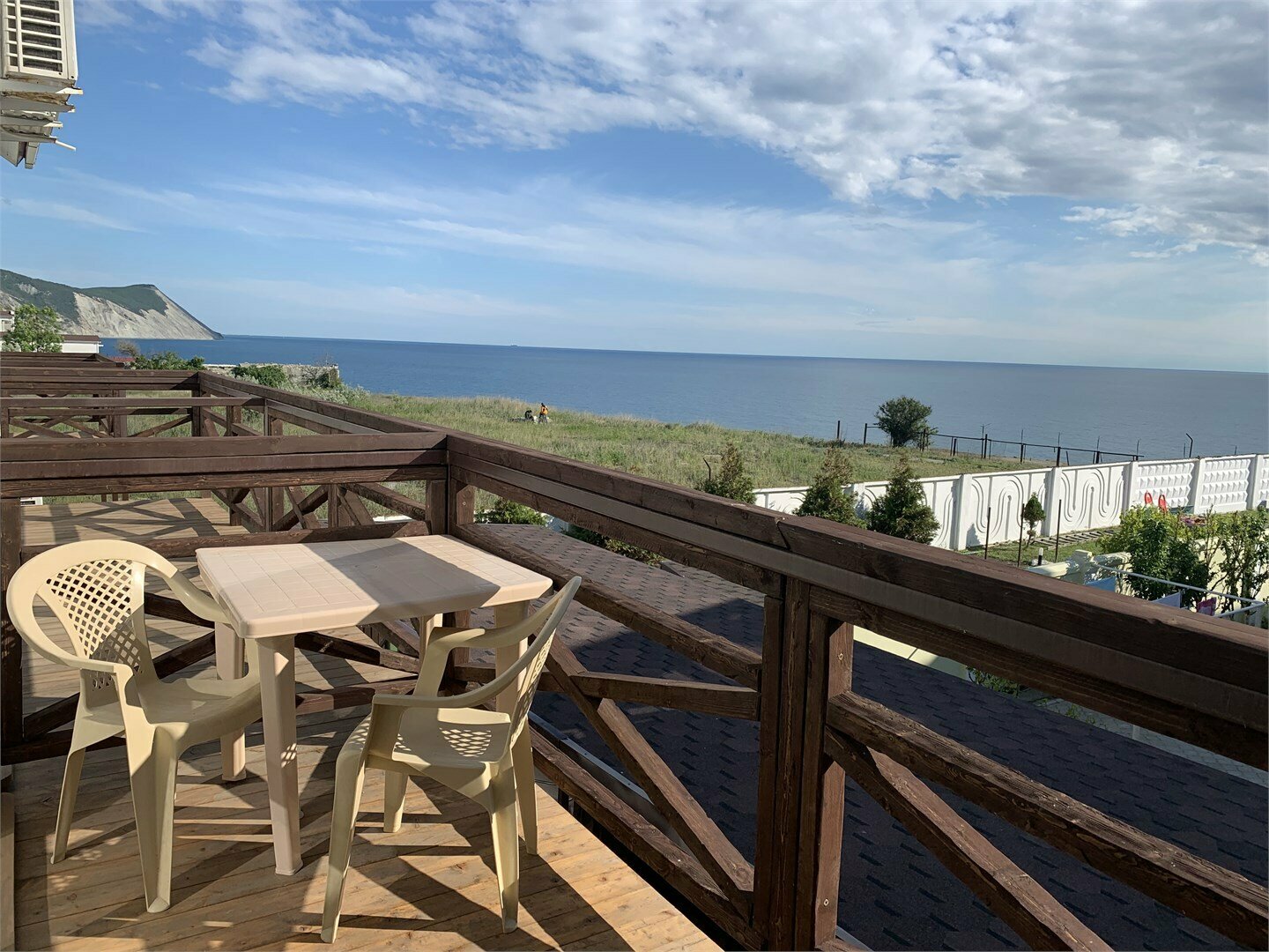 Двухкомнатный Лофт с видом на море