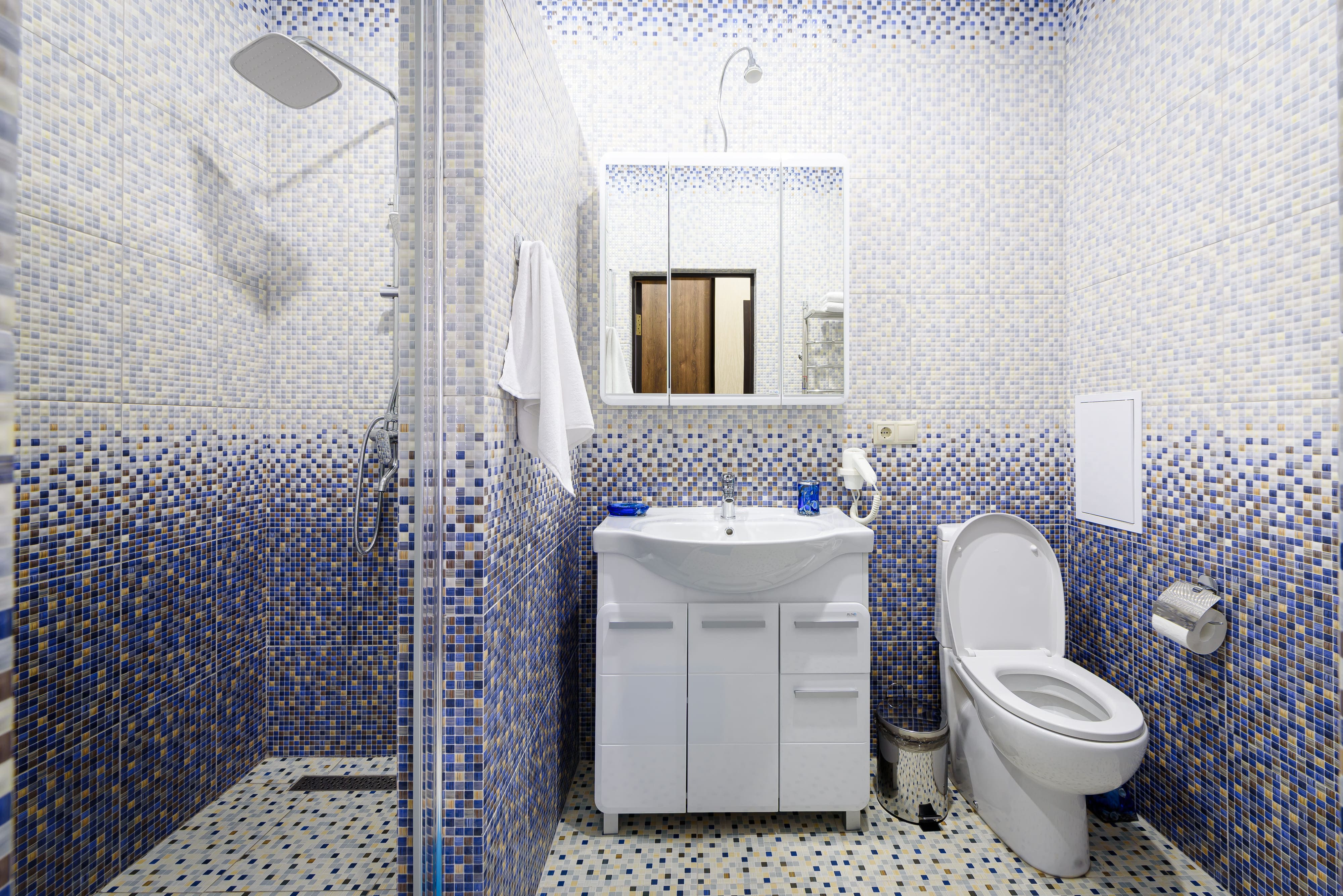 Полулюкс "Эстет" 2-х комнатный с балконом, вид на озеро и лес (2 этаж), до 4-х гостей