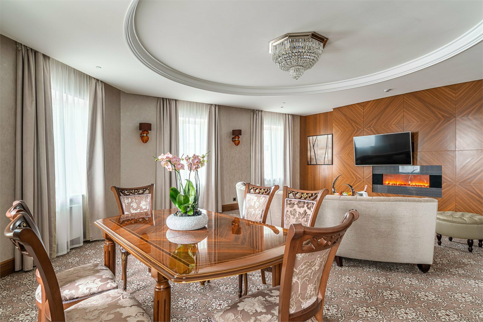 Люкс Премьер