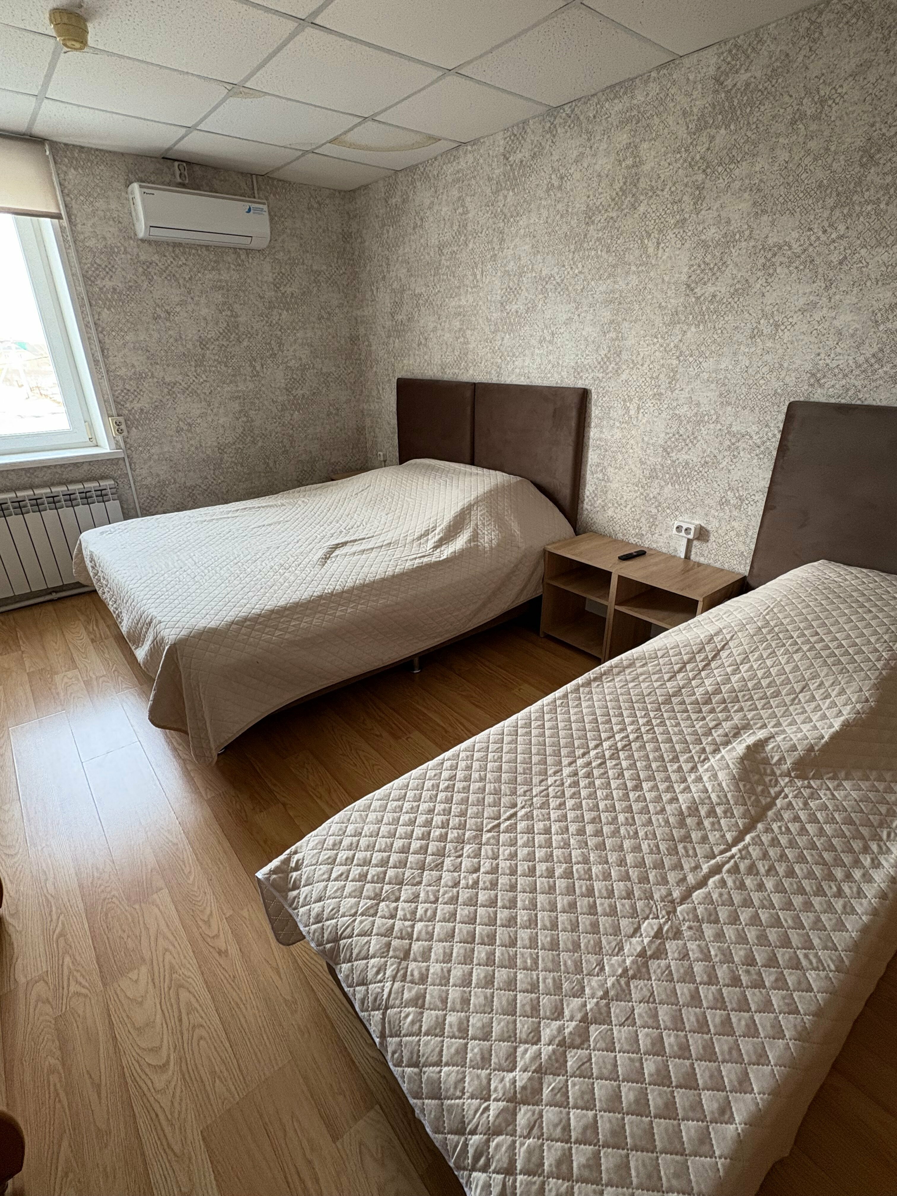 Cемейный номер с собственной ванной комнатой