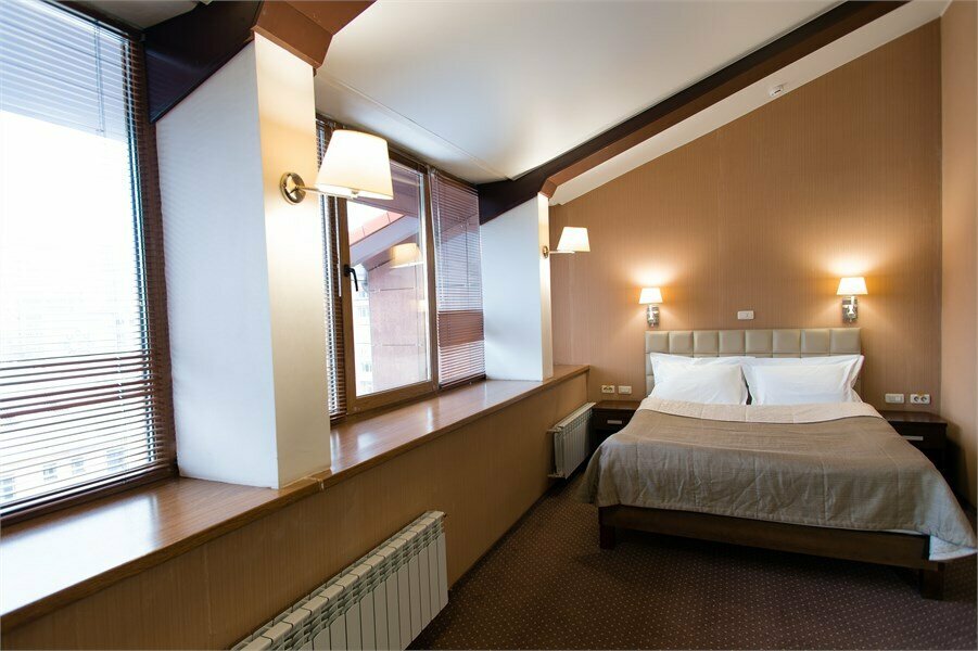 Улучшенный люкс с кроватью размера «king-size»