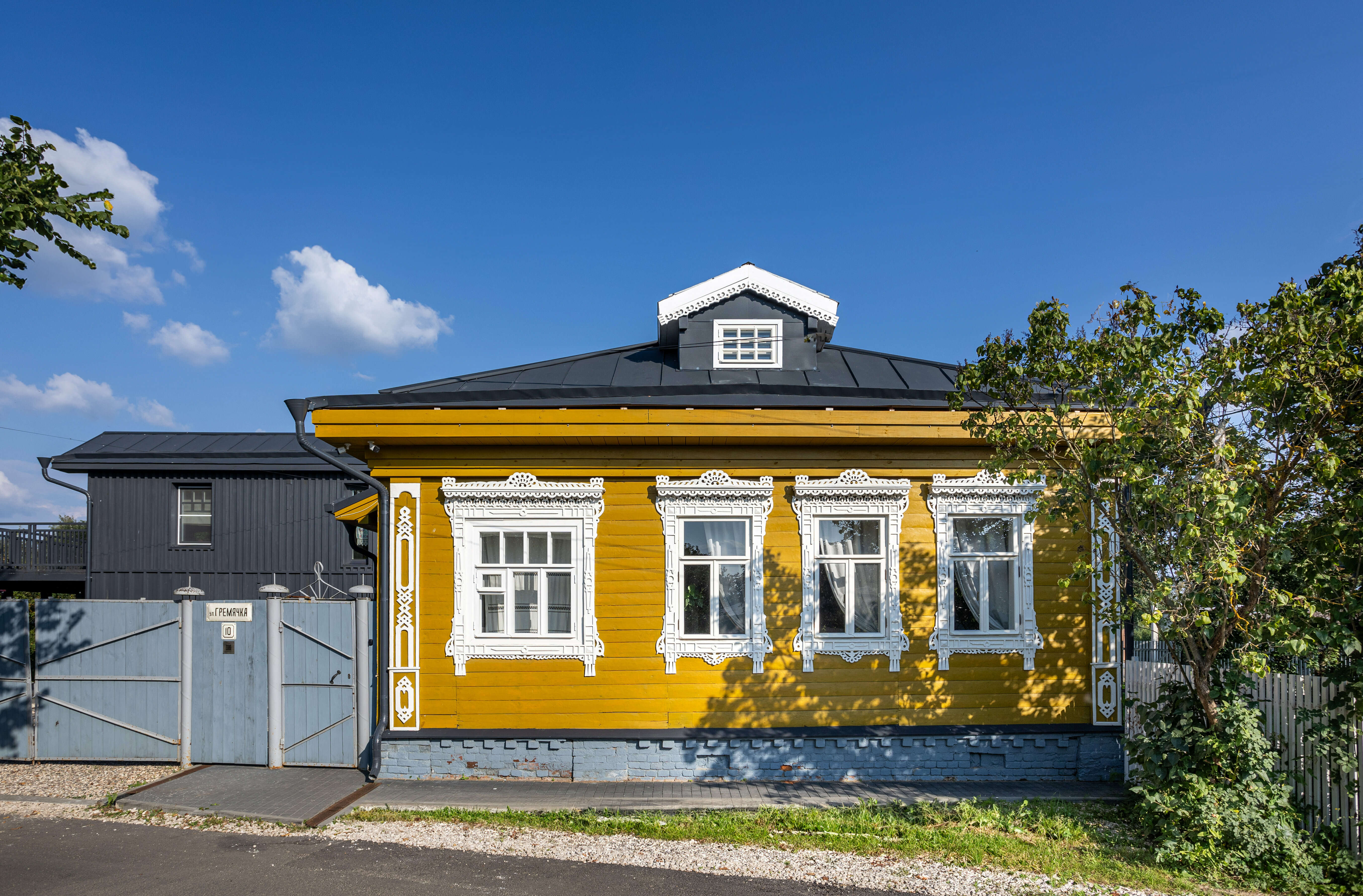 Янтарный дом