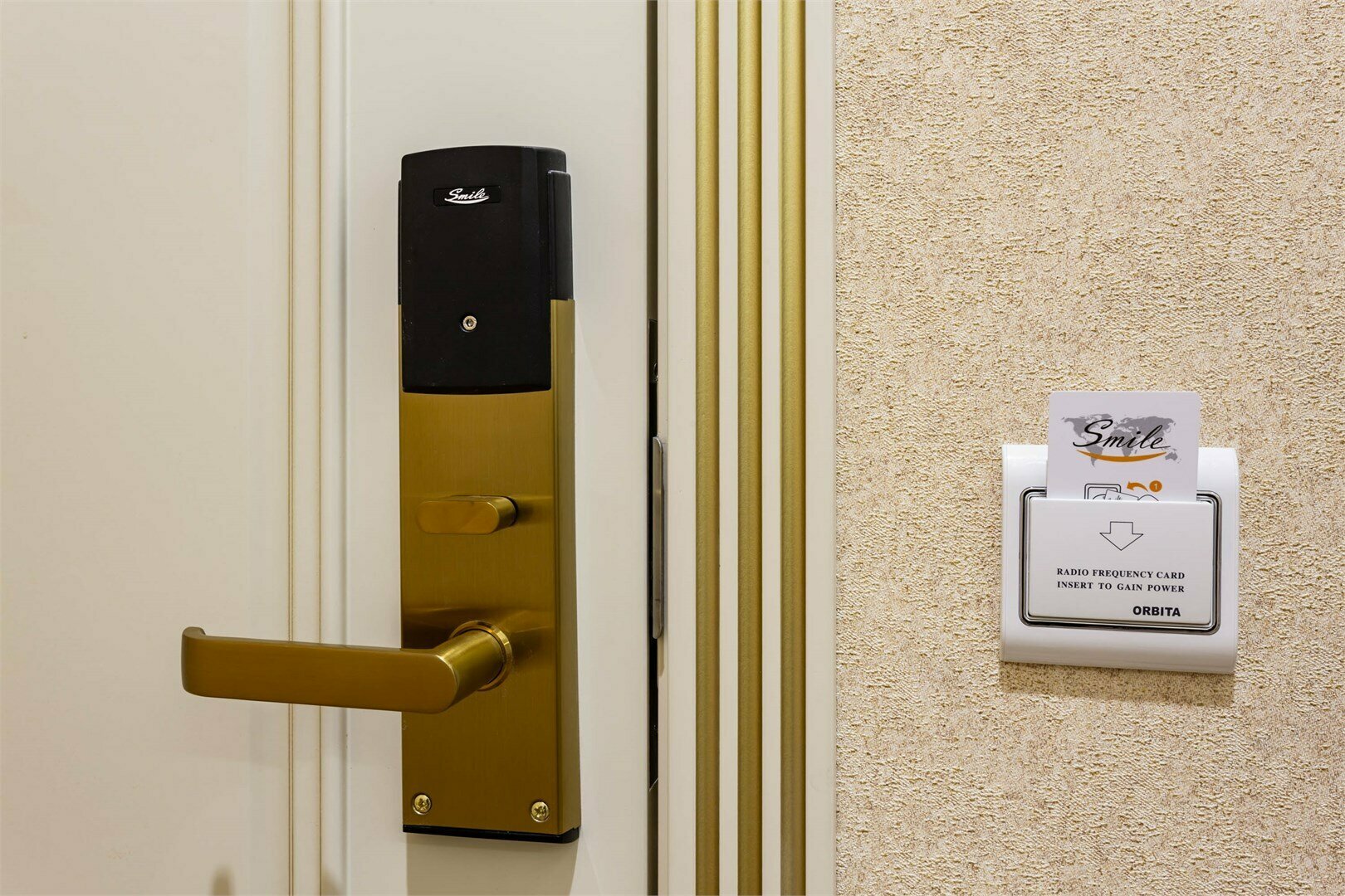 Улучшенный номер с кроватью размера «queen-size»