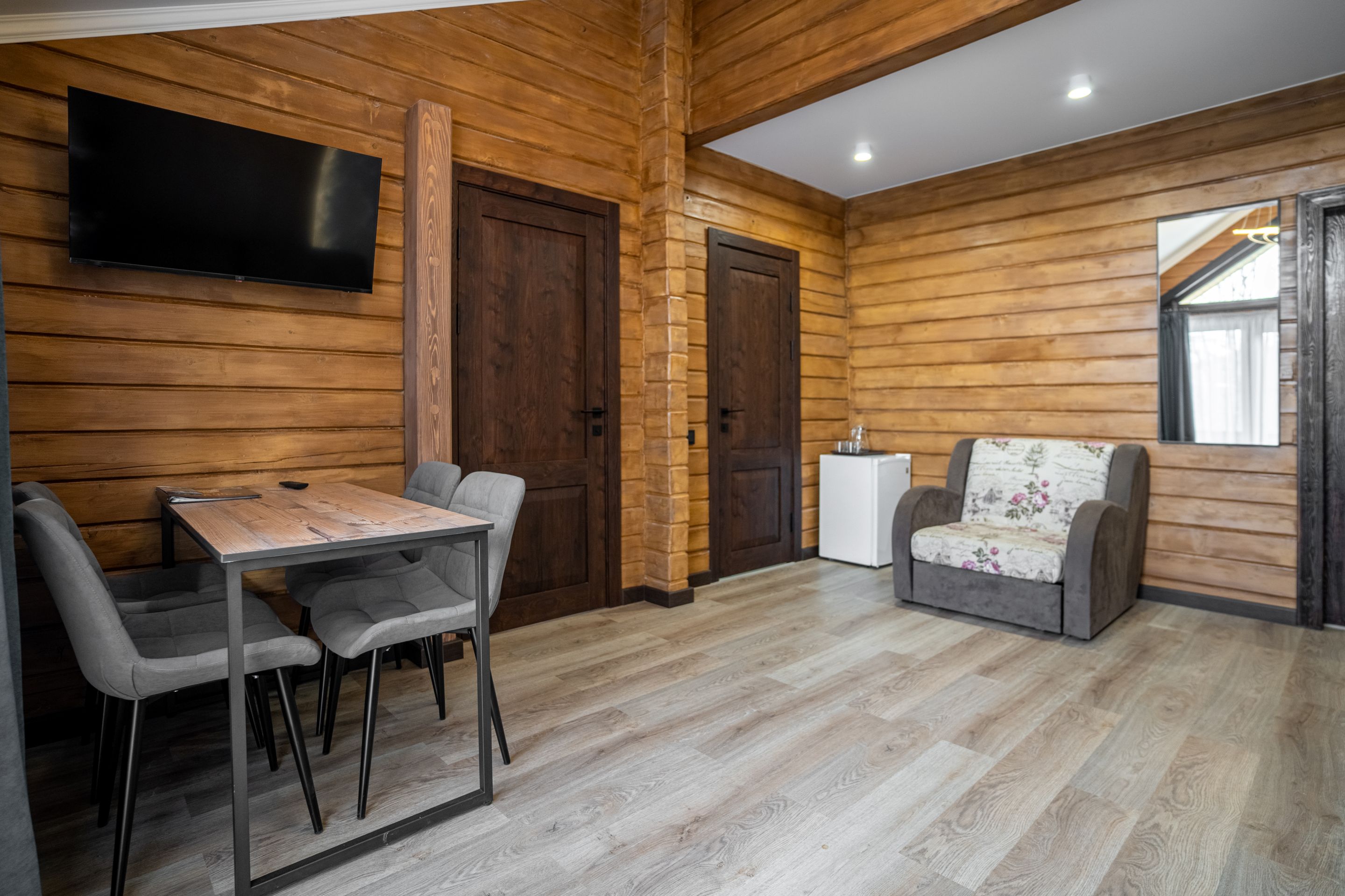 Семейный номер с балконом