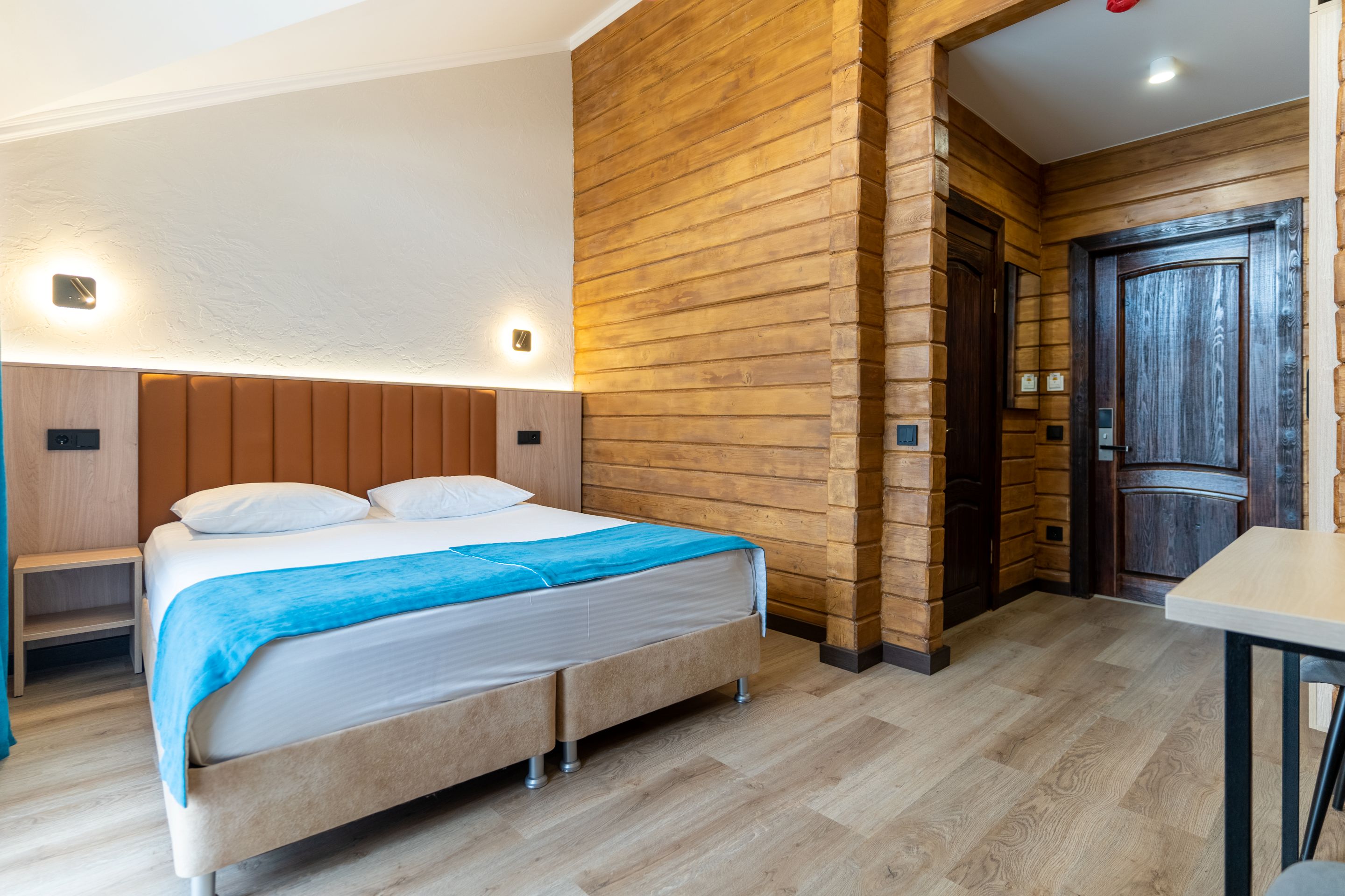 Улучшенный двухместный номер с 1 кроватью