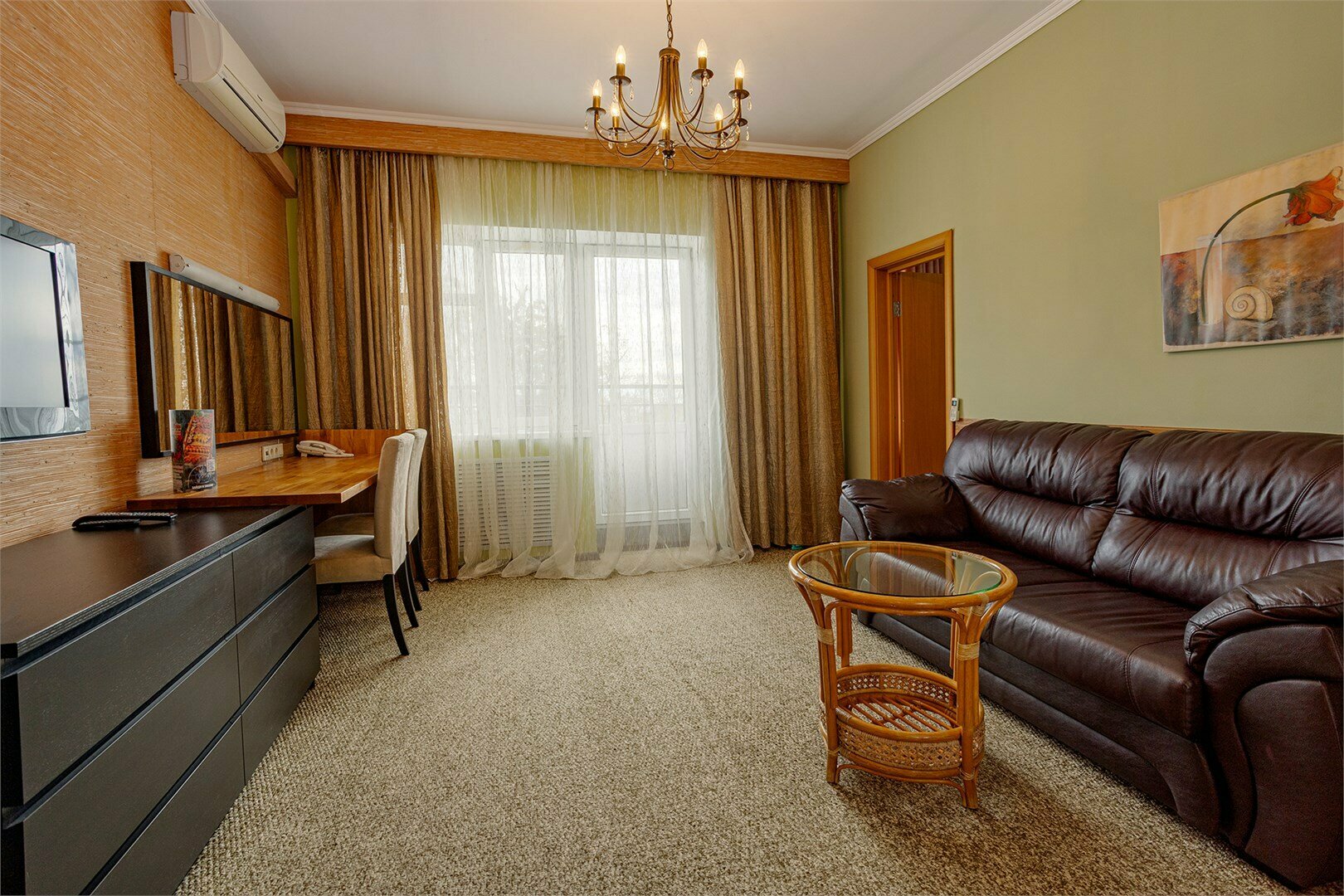 Люкс с балконом