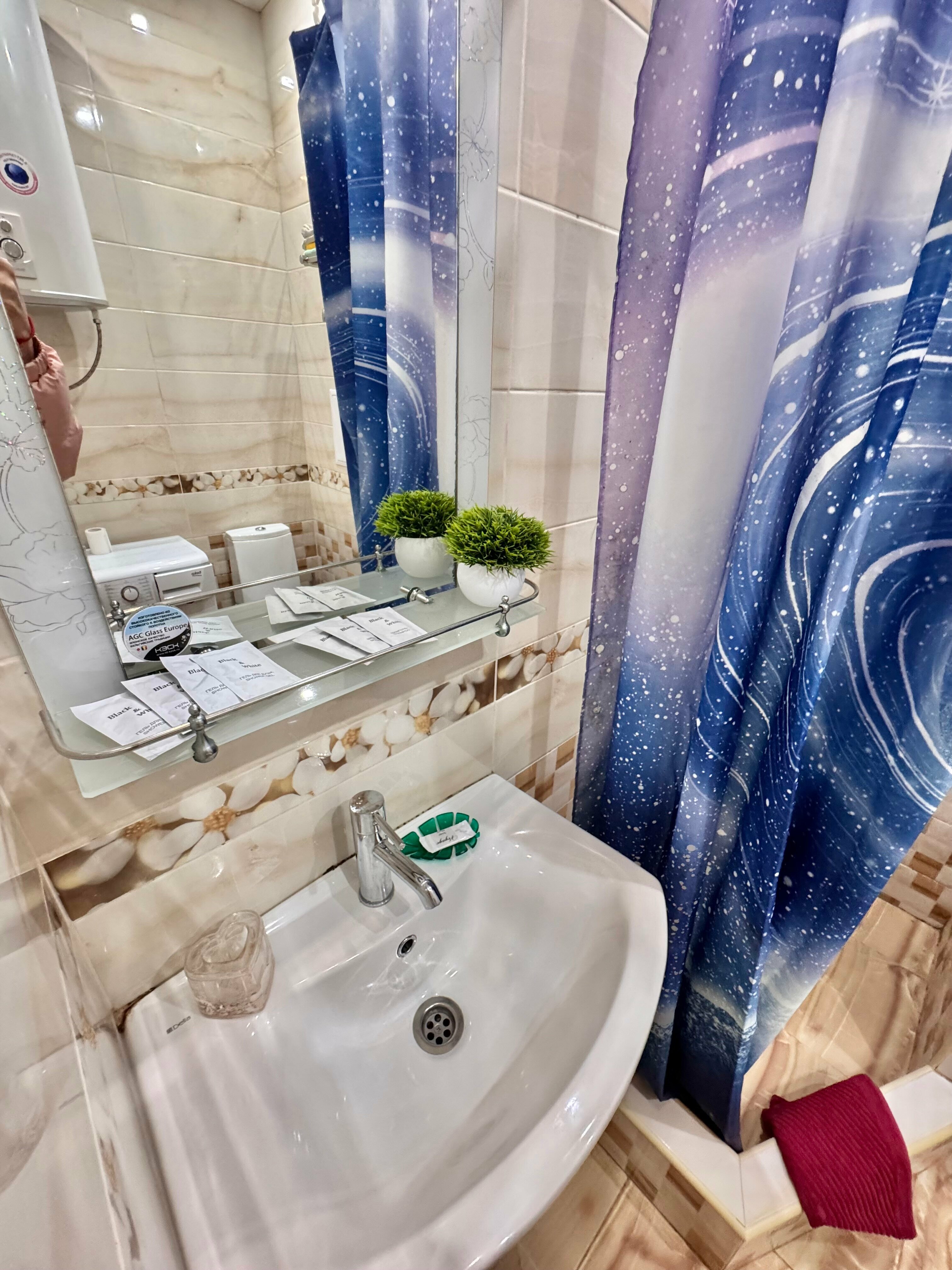 Трехместный номер с балконом