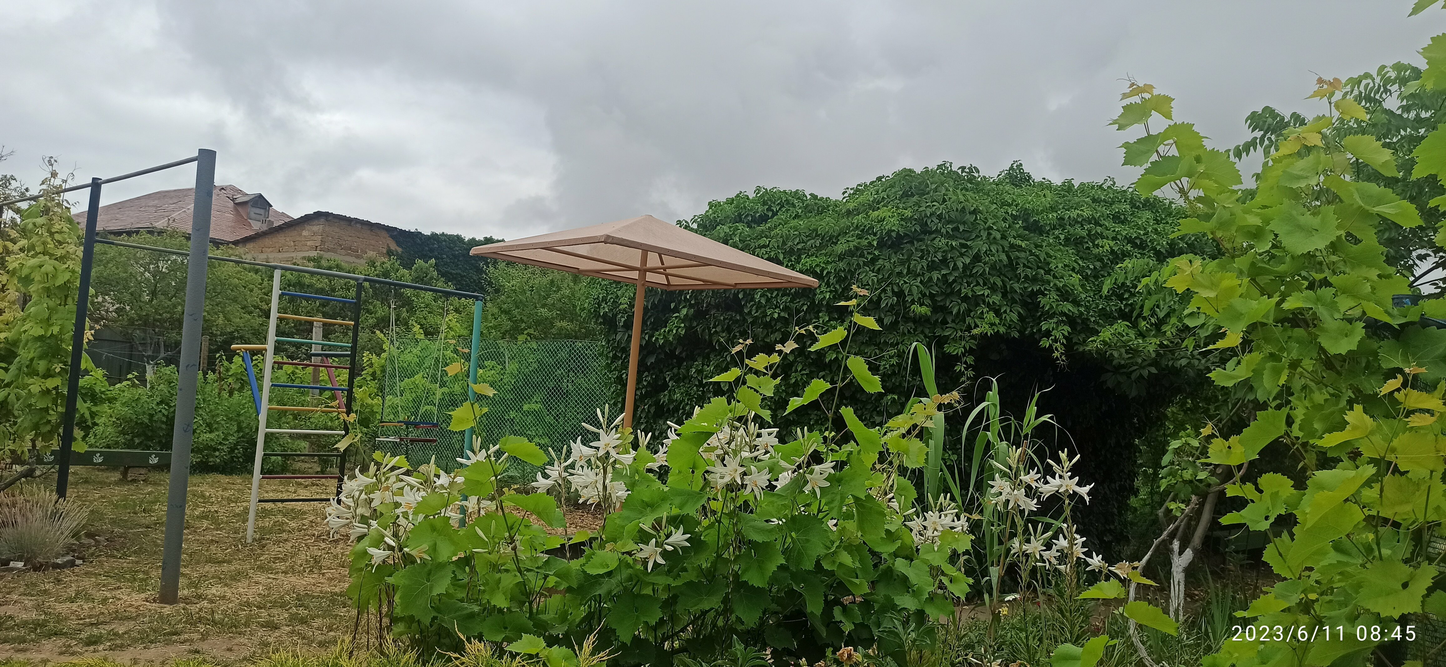 Домик " Виноград" с кухней и личным сан.узлом