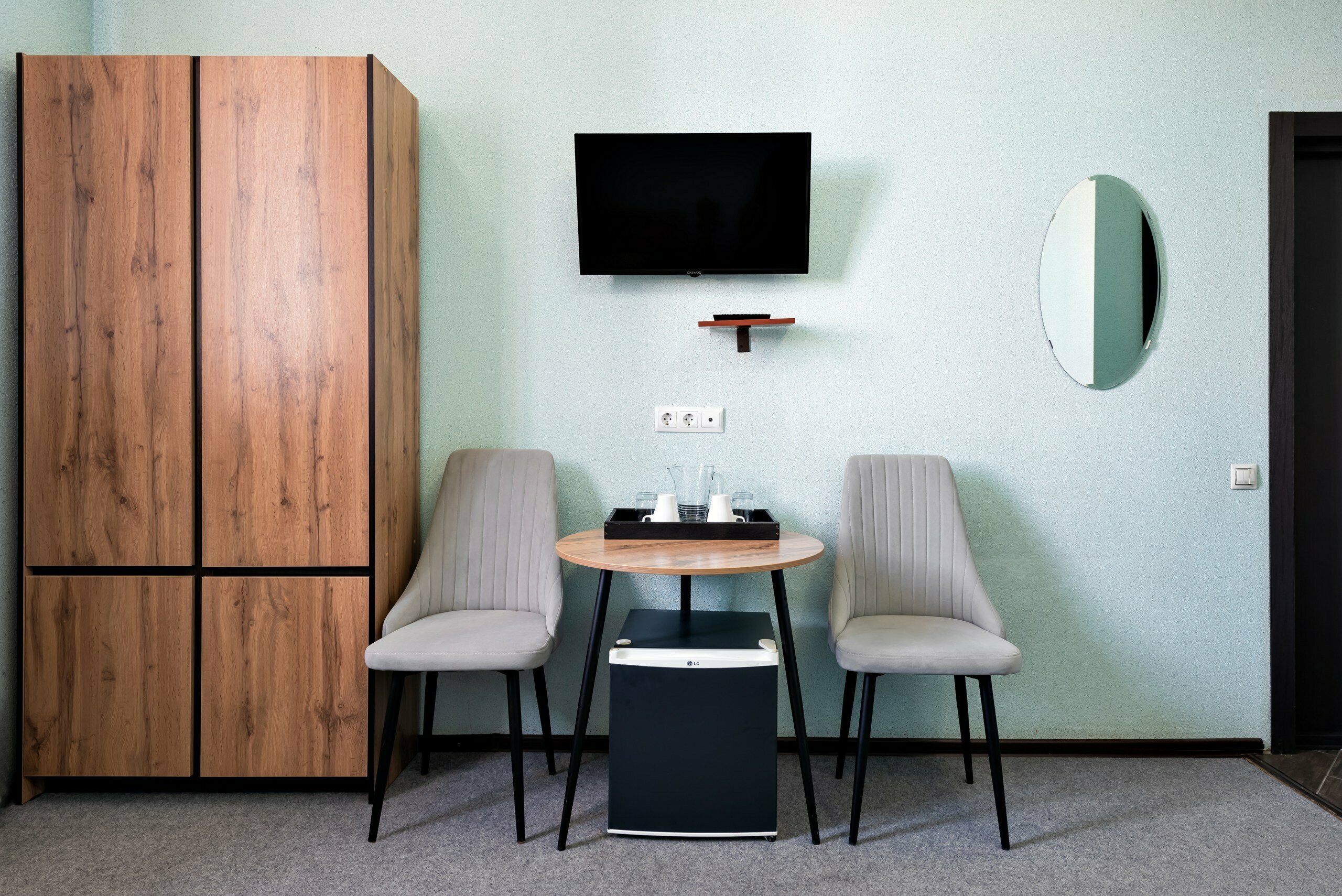 Просторный двухместный номер с 2 отдельными кроватями