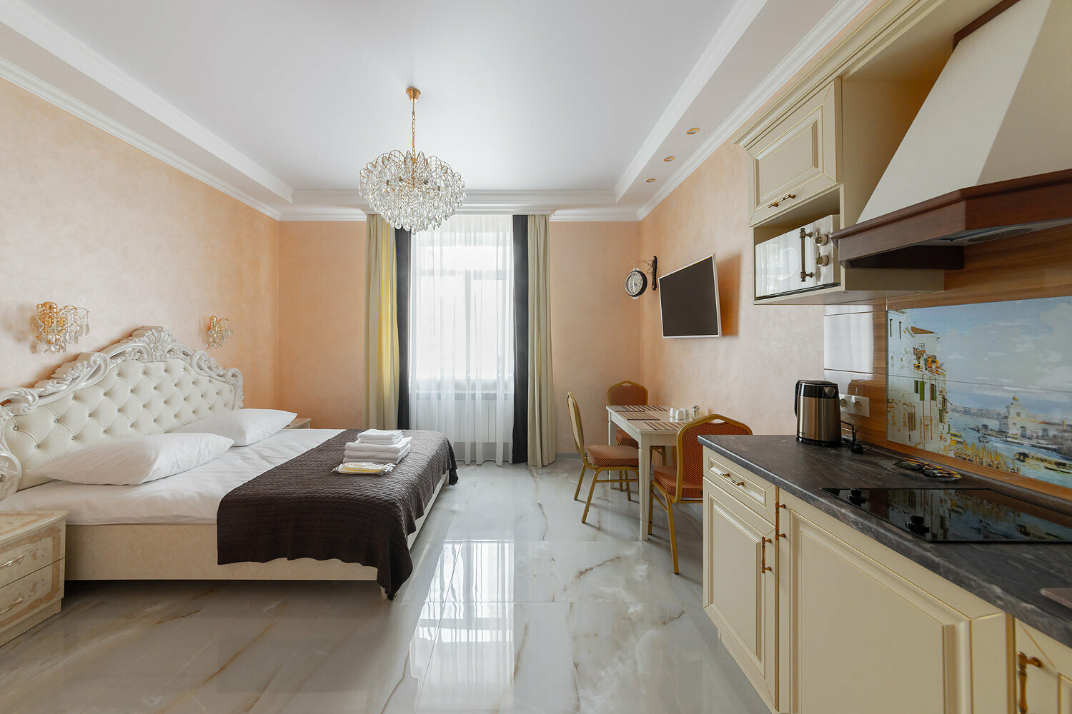 Стандартный номер с кроватью размера «king-size»