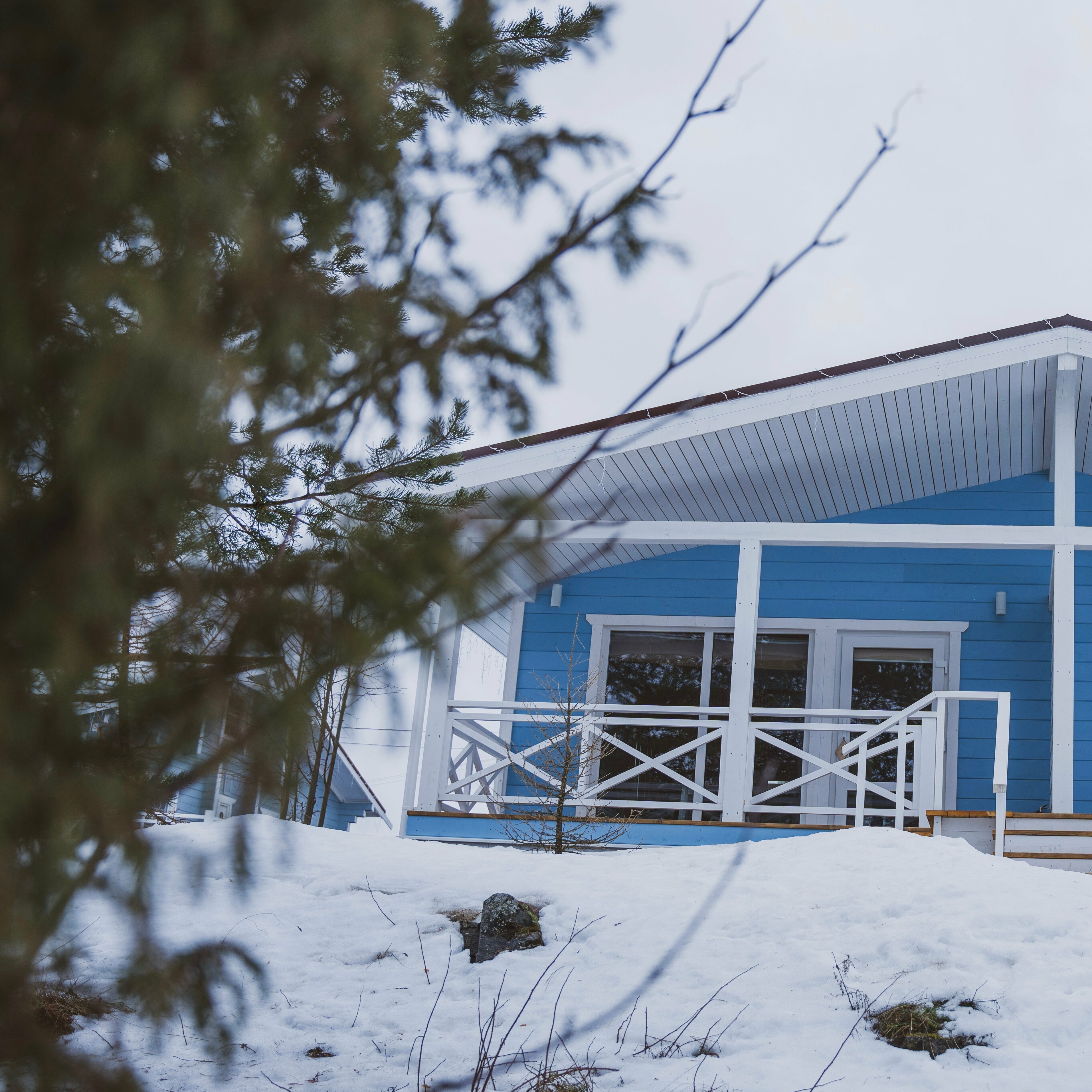 Дом с видом на озеро