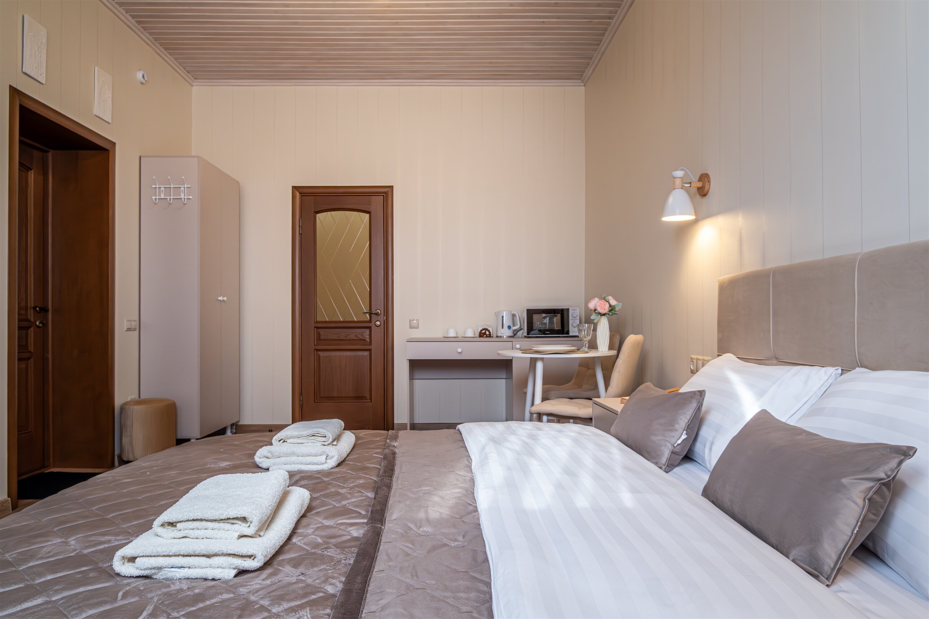 Небольшой двухместный номер с 1 кроватью