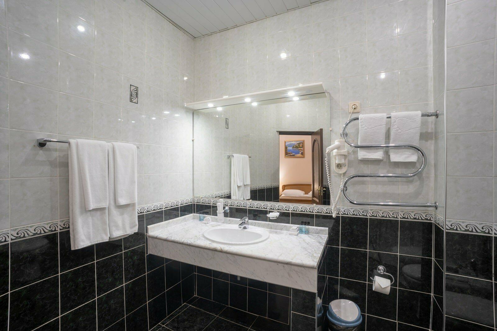 Люкс с балконом (Главный корпус)