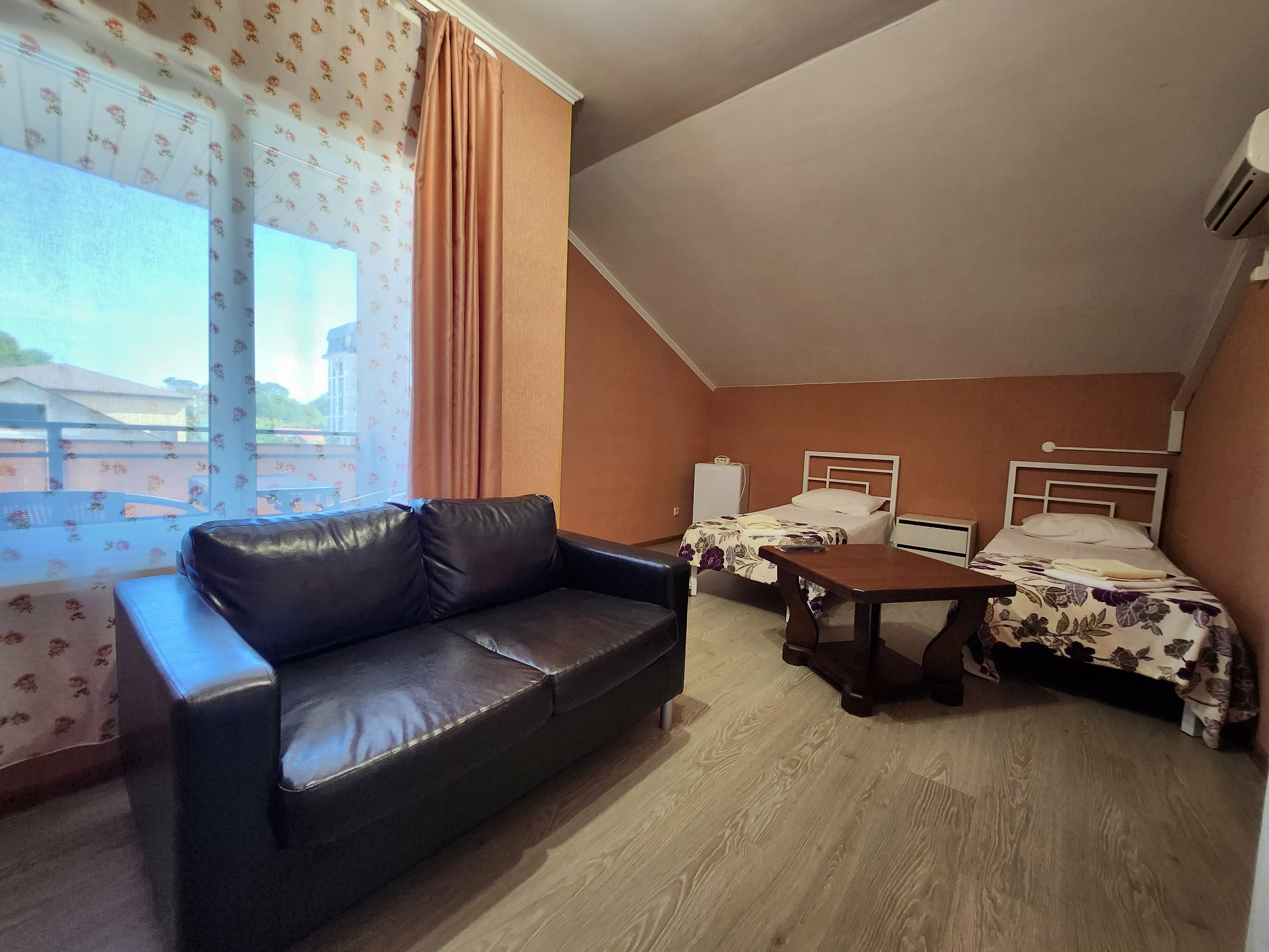 Семейный номер с террасой