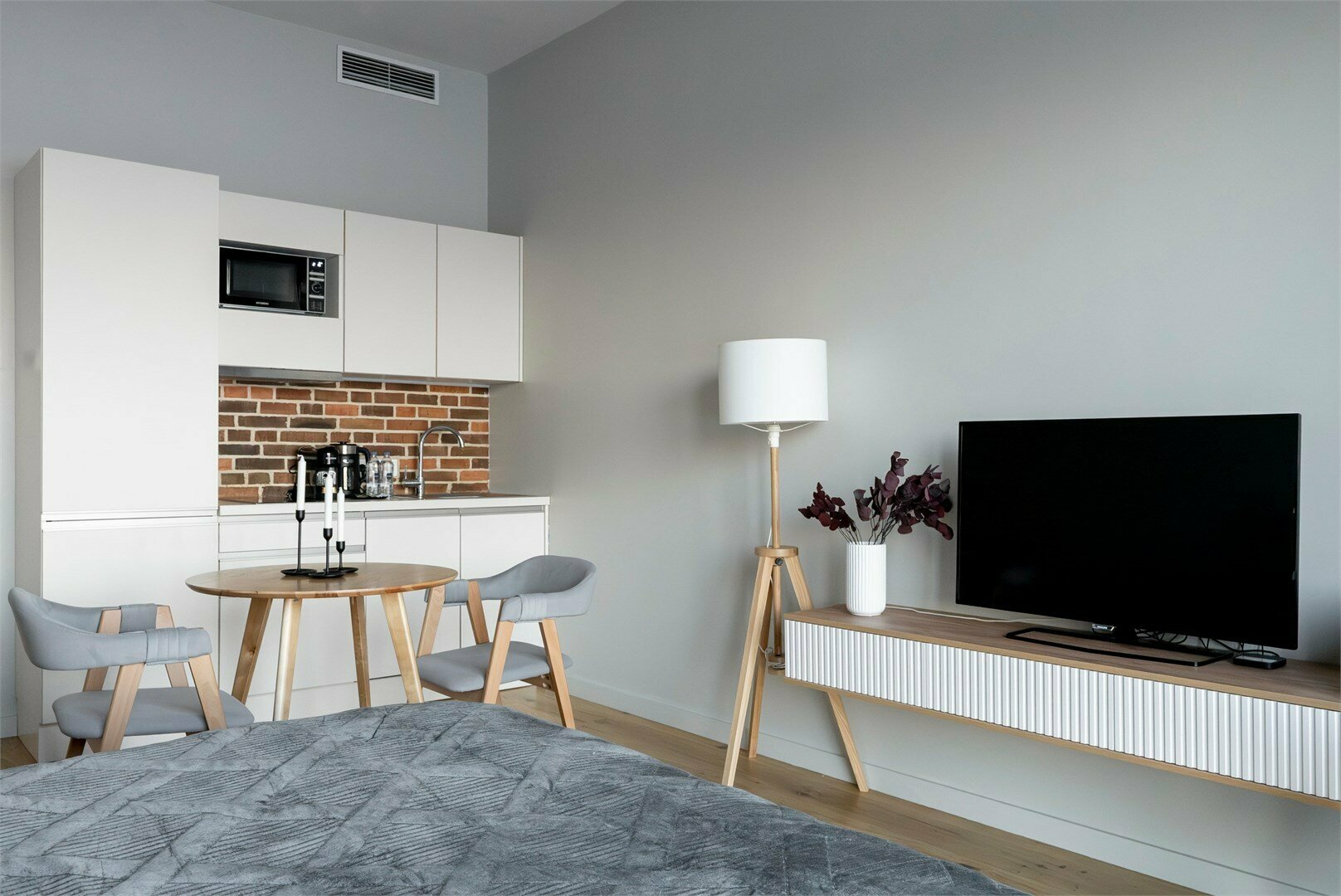 Deluxe студия с видом на реку