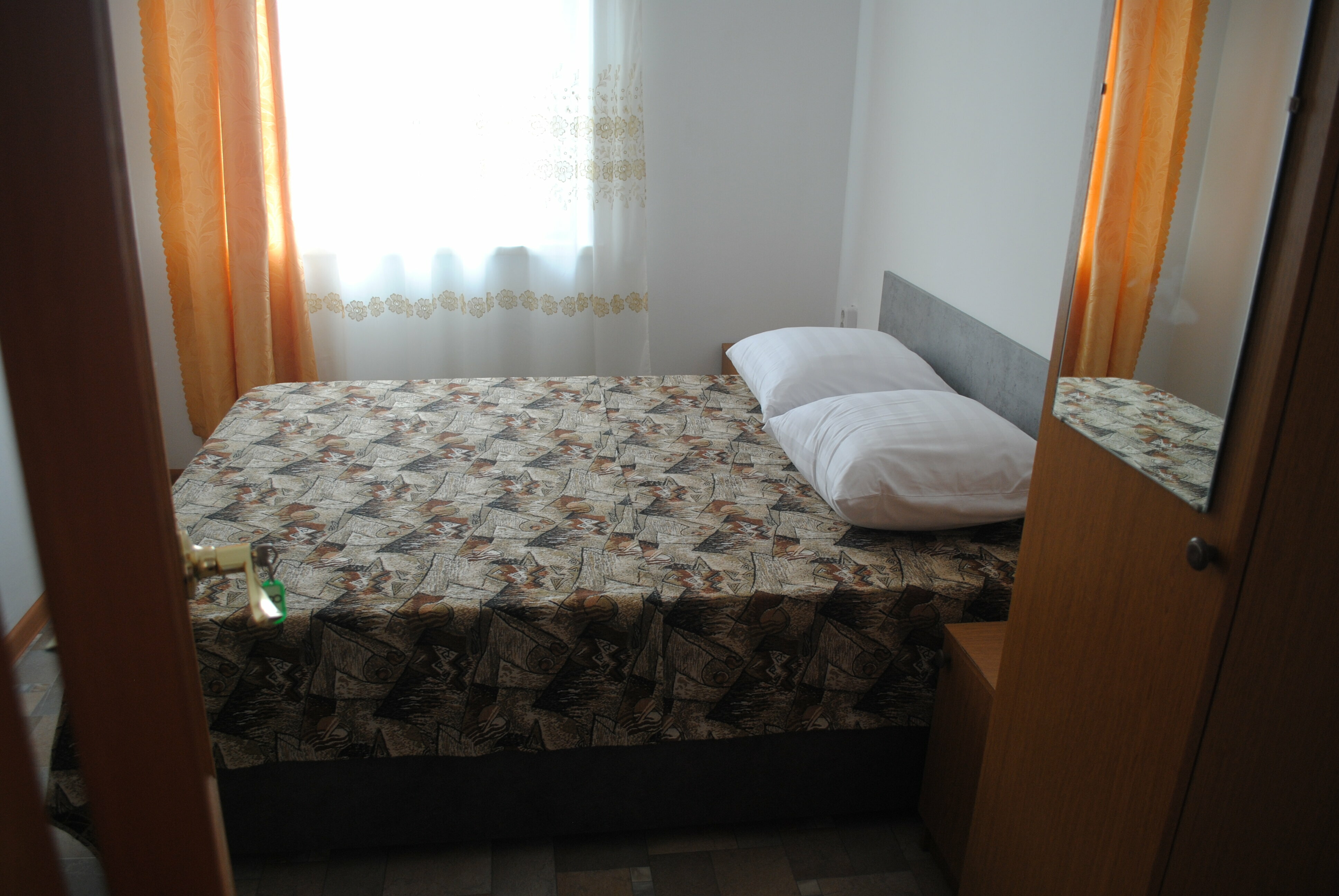 Небольшой двухместный номер с 1 кроватью или 2 отдельными кроватями