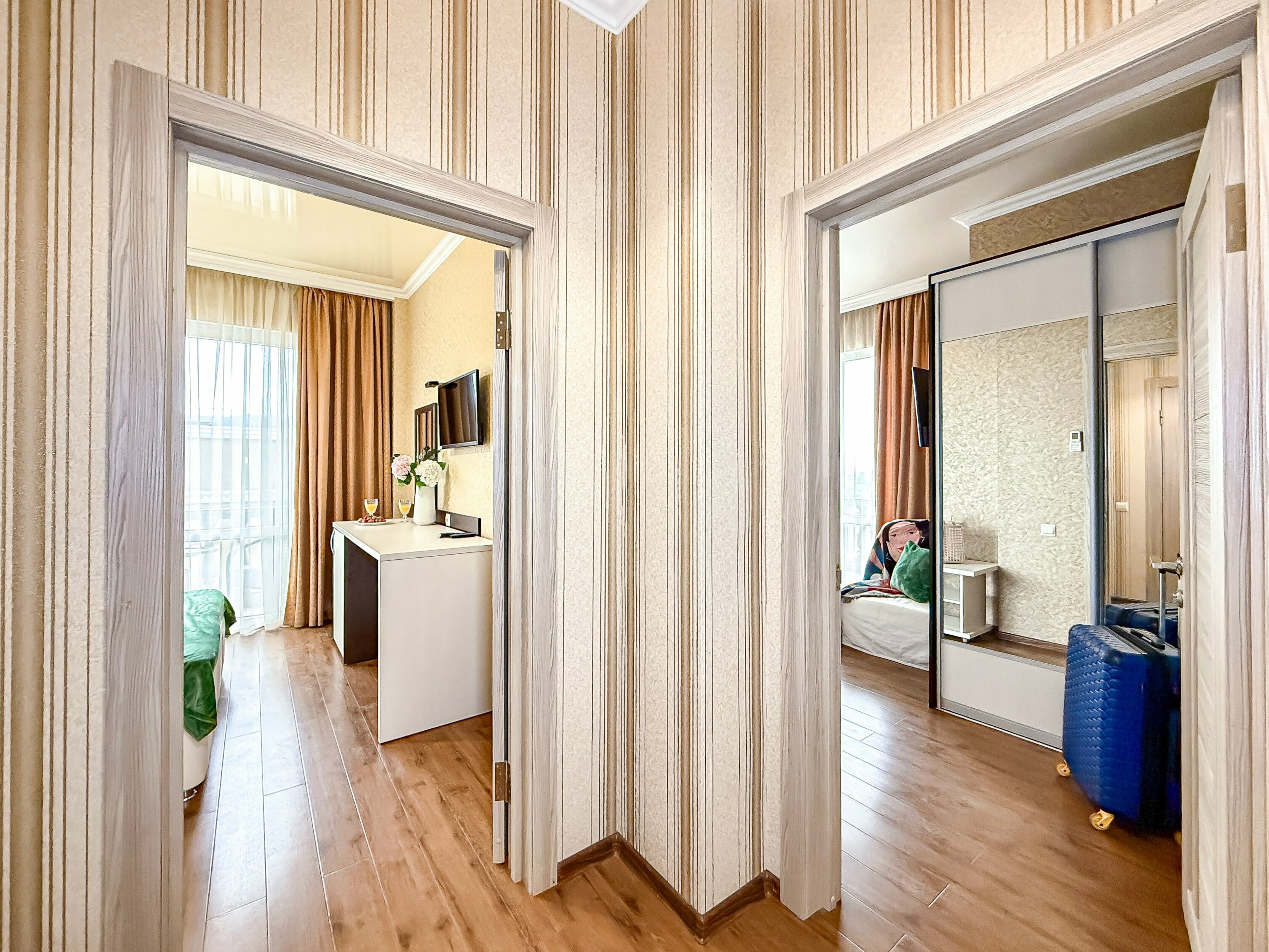 Семейный полулюкс