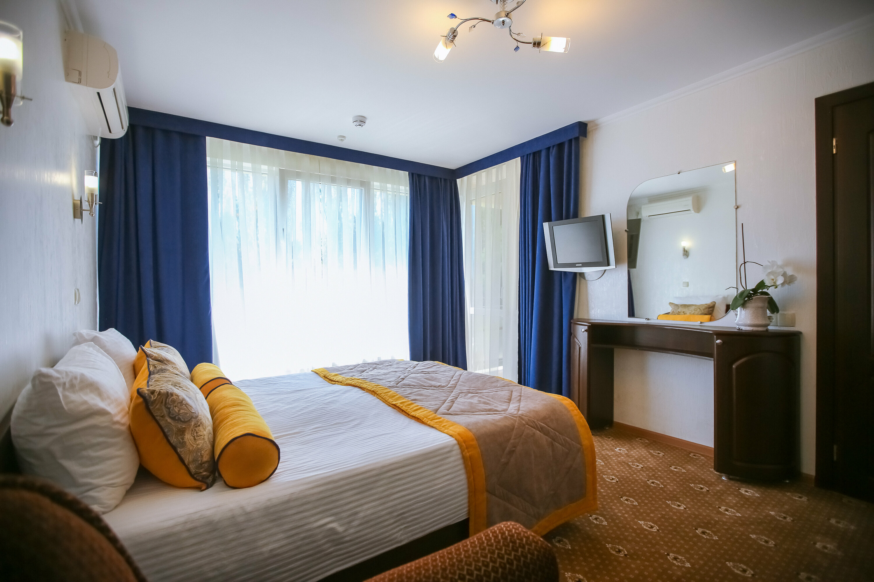 Двухместный номер с 1 кроватью или 2 отдельными кроватями