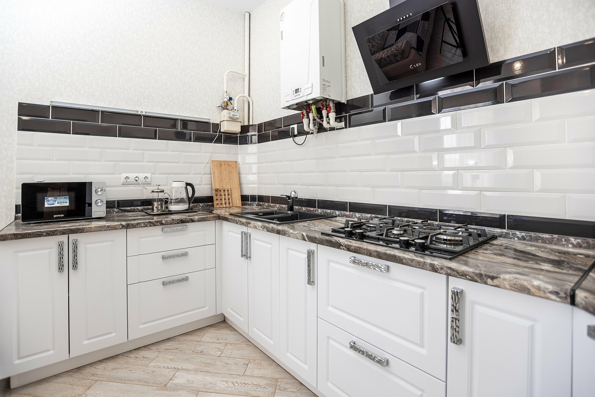 Апартаменты с видом на бассейн