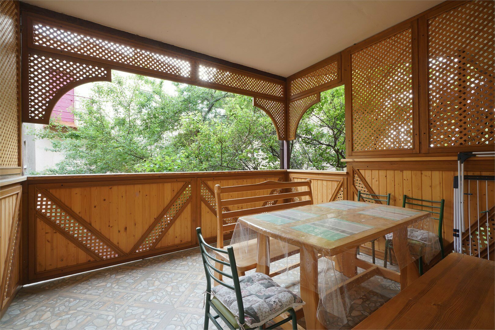 Семейный с 2 спальнями